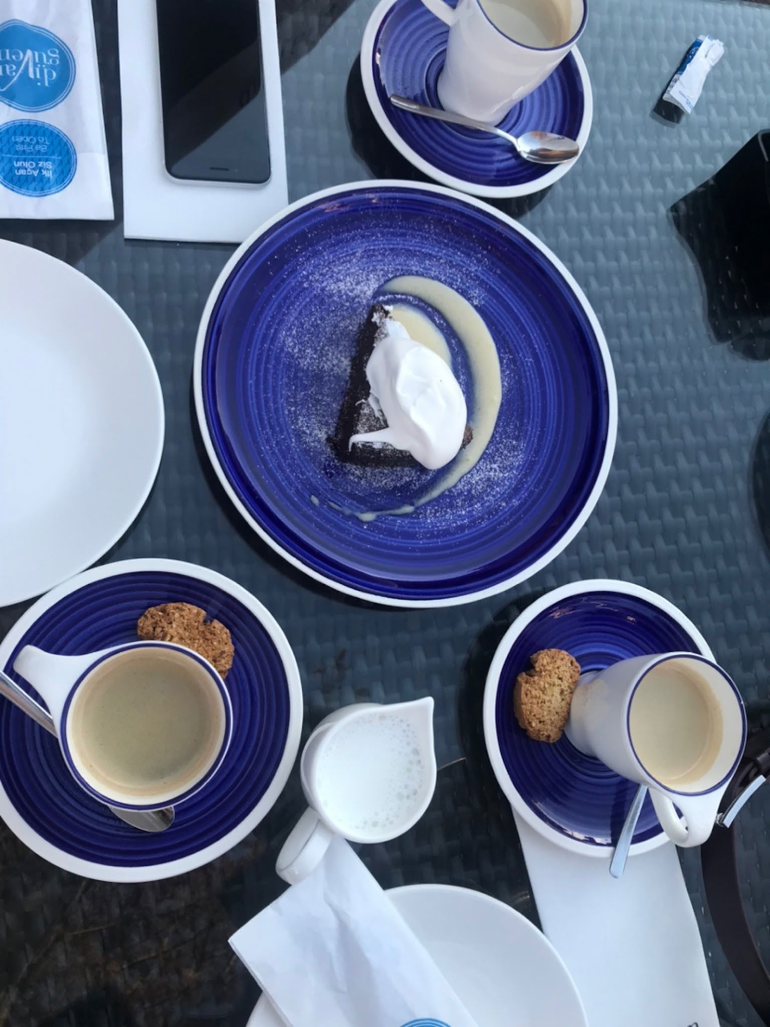 Divan Brasserie Kalamış