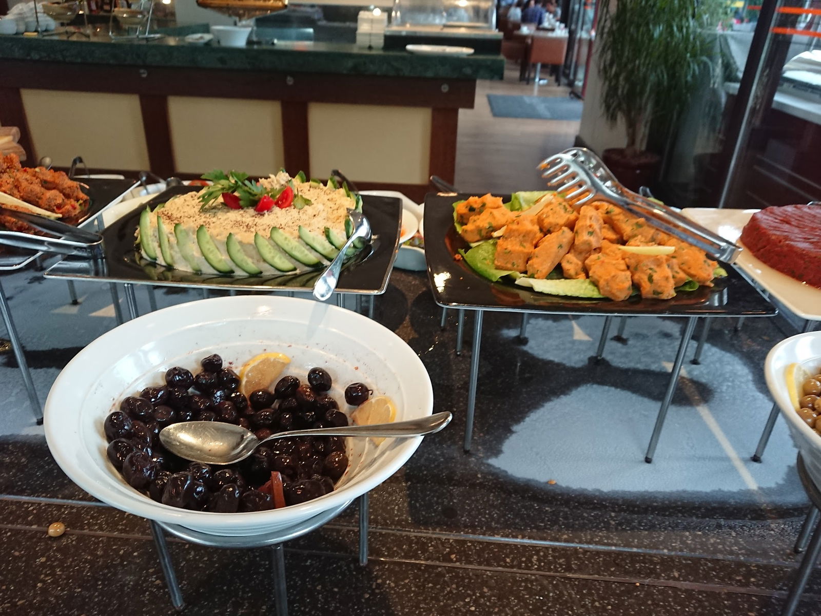 Divan Brasserie Kalamış