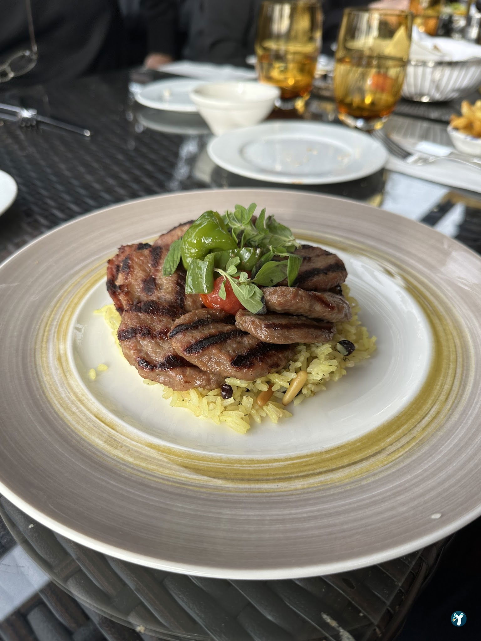 Divan Brasserie Kalamış