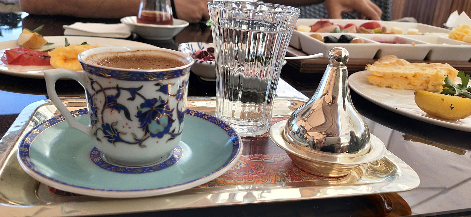 Divan Brasserie Kalamış