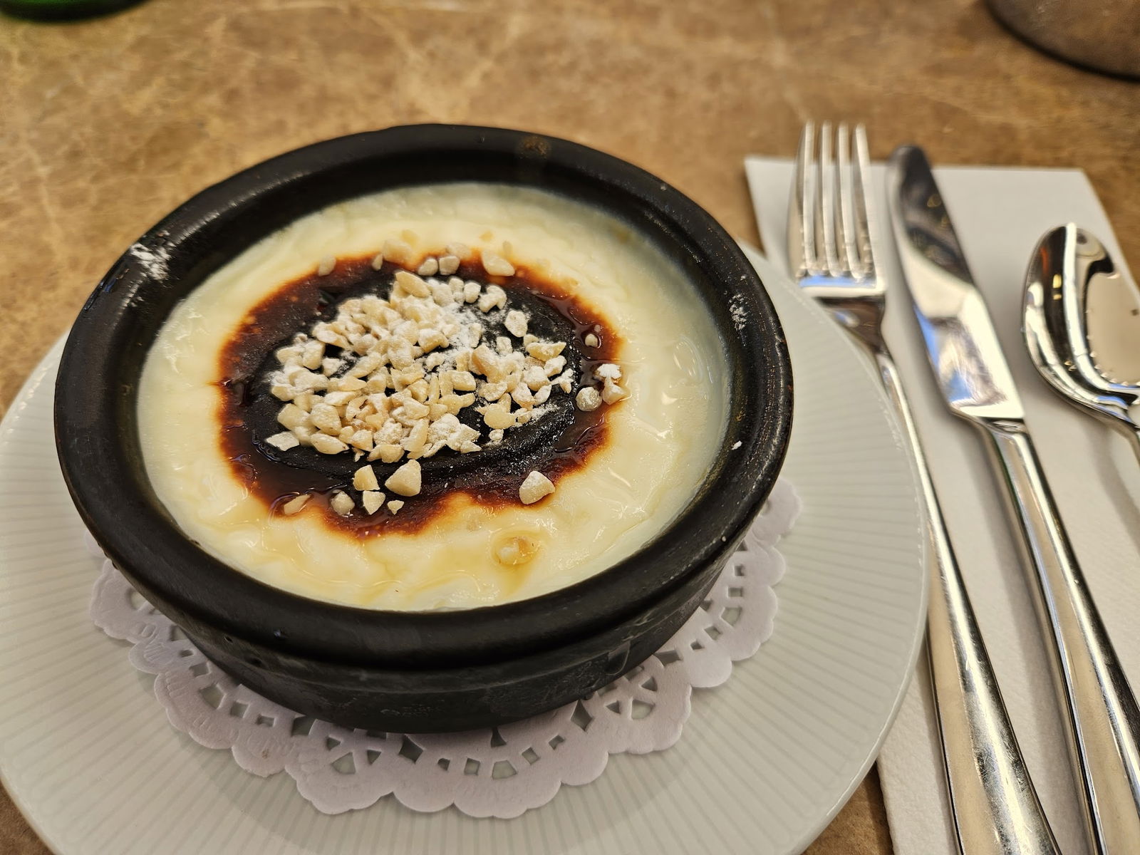 Divan Brasserie Kalamış