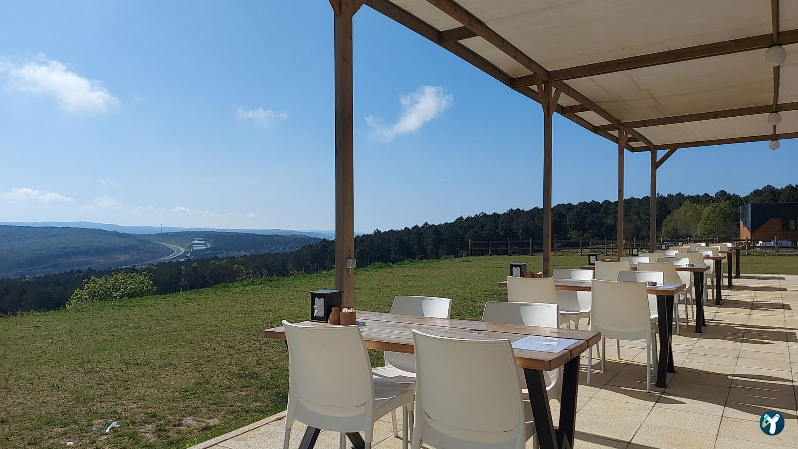 Noor Cafe
