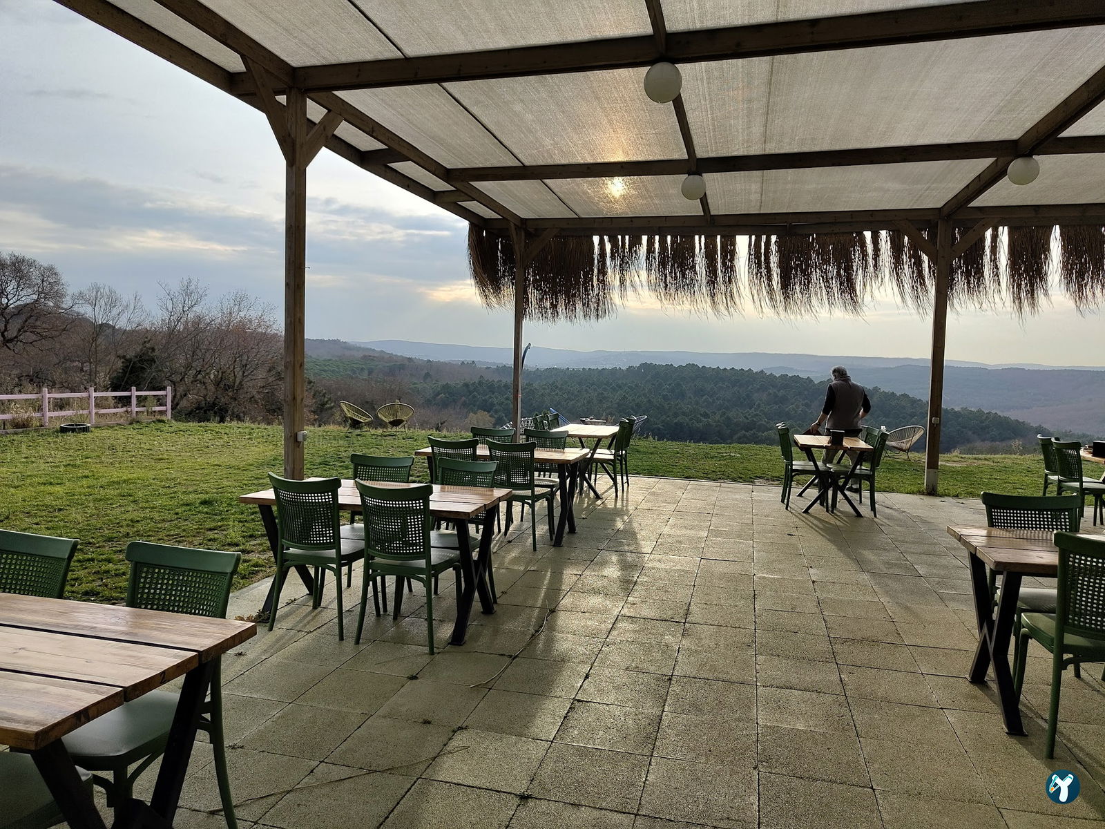 Noor Cafe