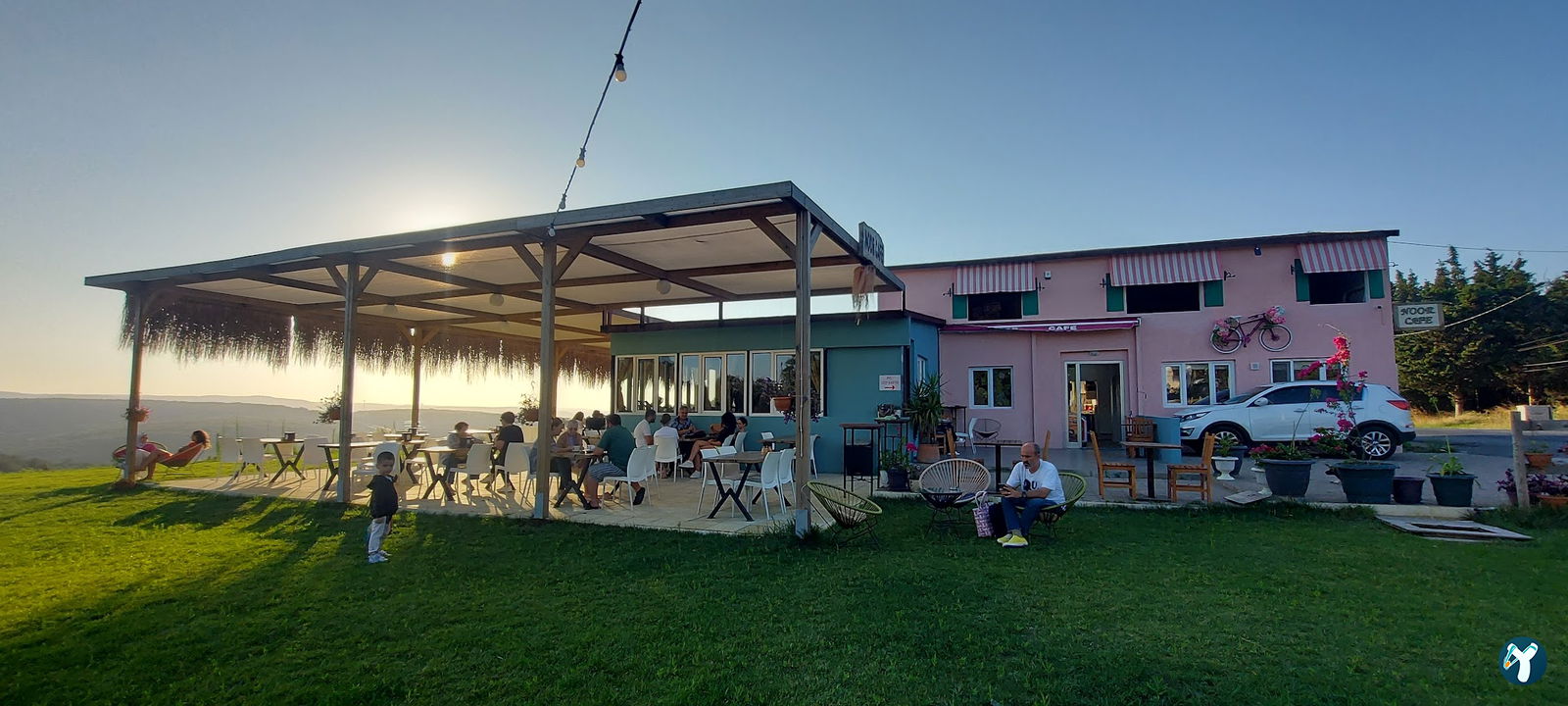 Noor Cafe