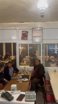 EFSANE GİRİTLİM MEYHANESİ resimleri