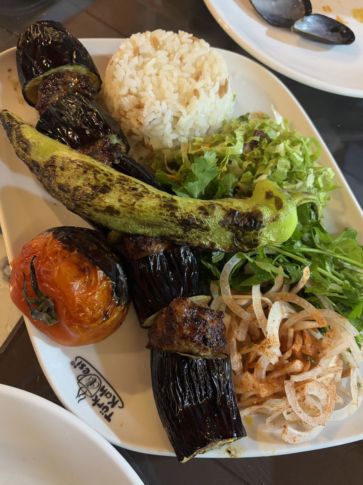 Kalei̇çi̇ Şampi̇yon Restaurant