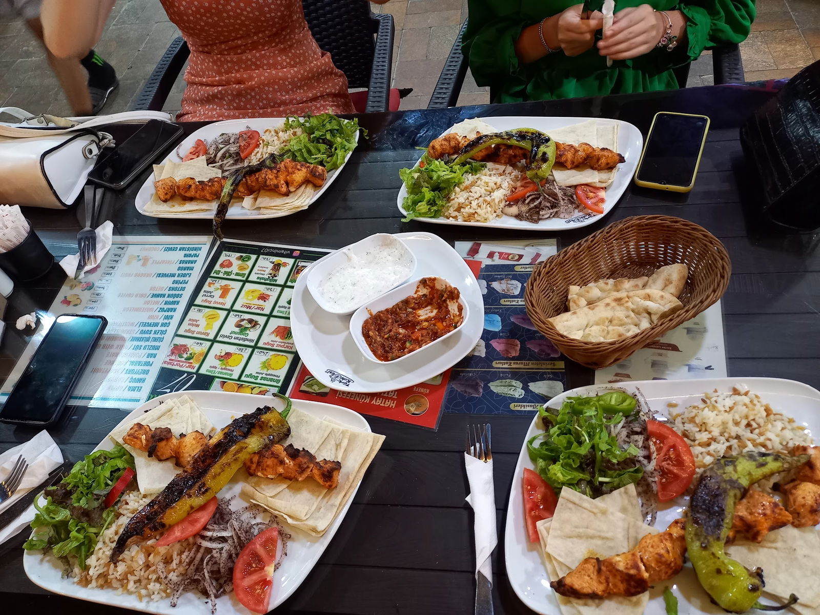 Kalei̇çi̇ Şampi̇yon Restaurant