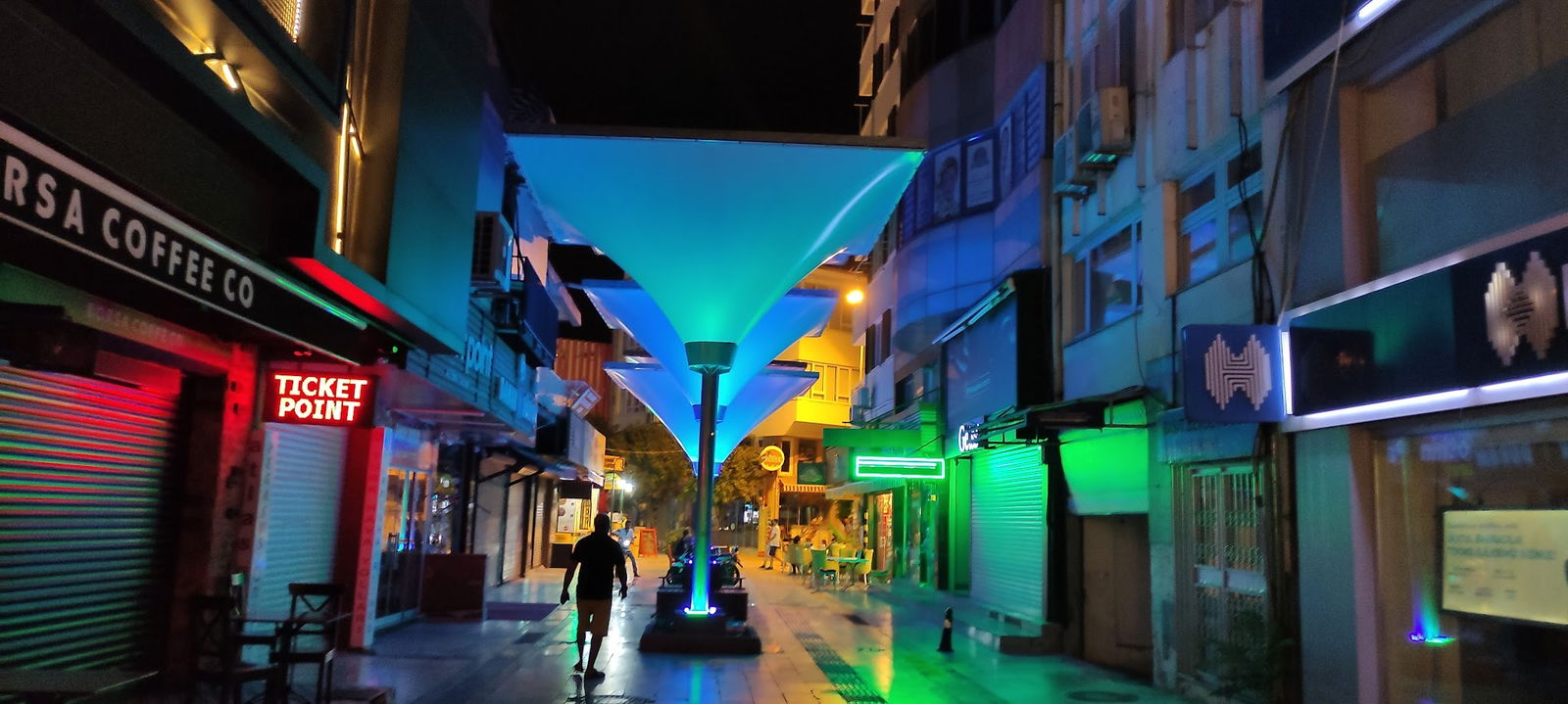 Kalei̇çi̇ Şampi̇yon Restaurant