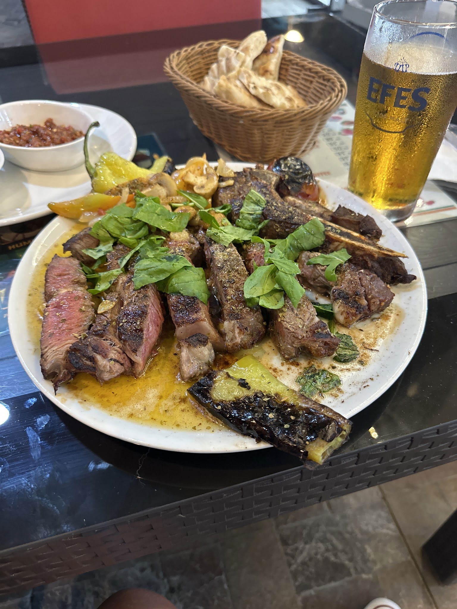 Kalei̇çi̇ Şampi̇yon Restaurant