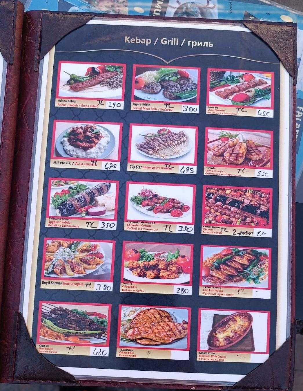 Kalei̇çi̇ Şampi̇yon Restaurant