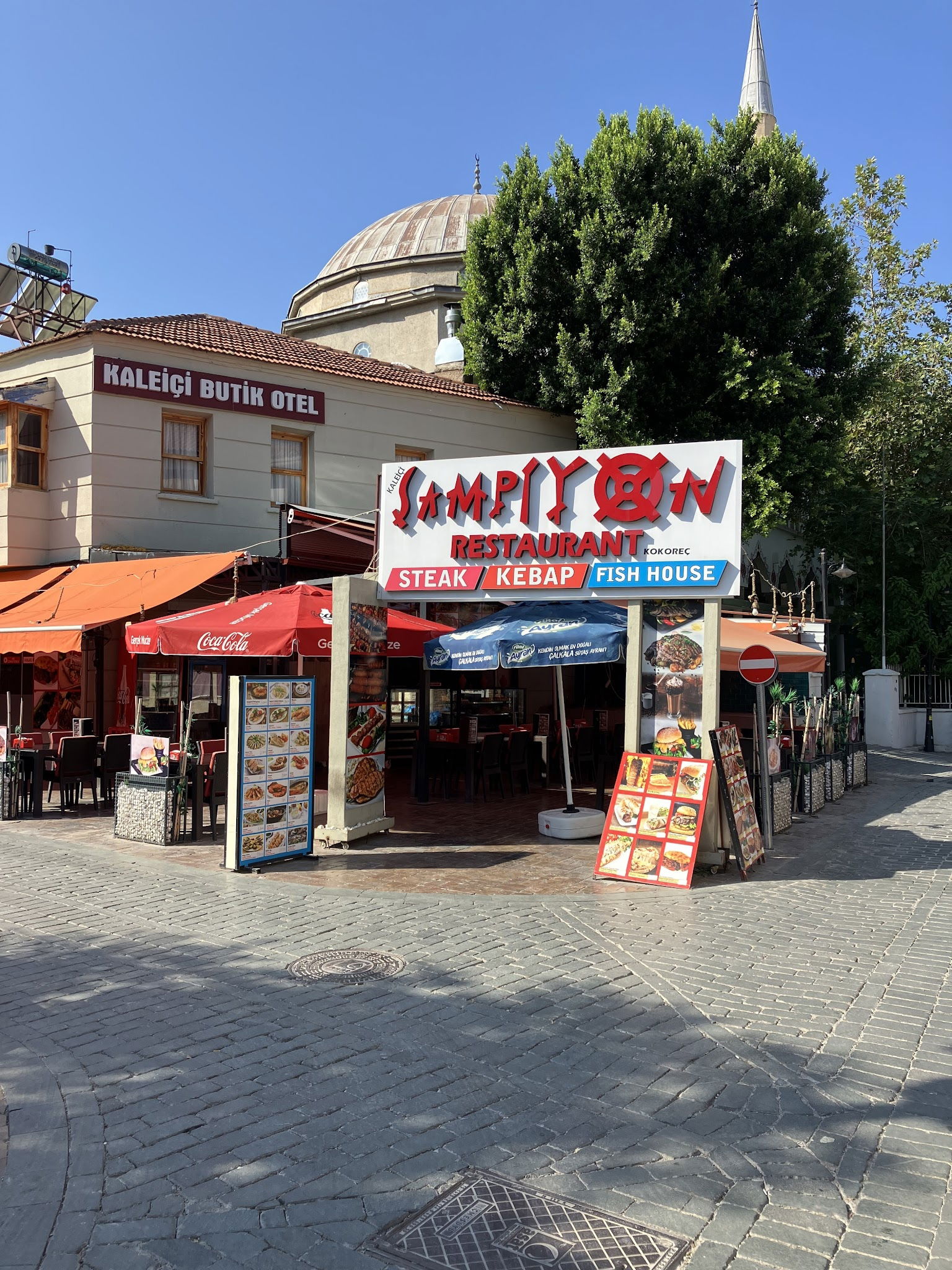 Kalei̇çi̇ Şampi̇yon Restaurant