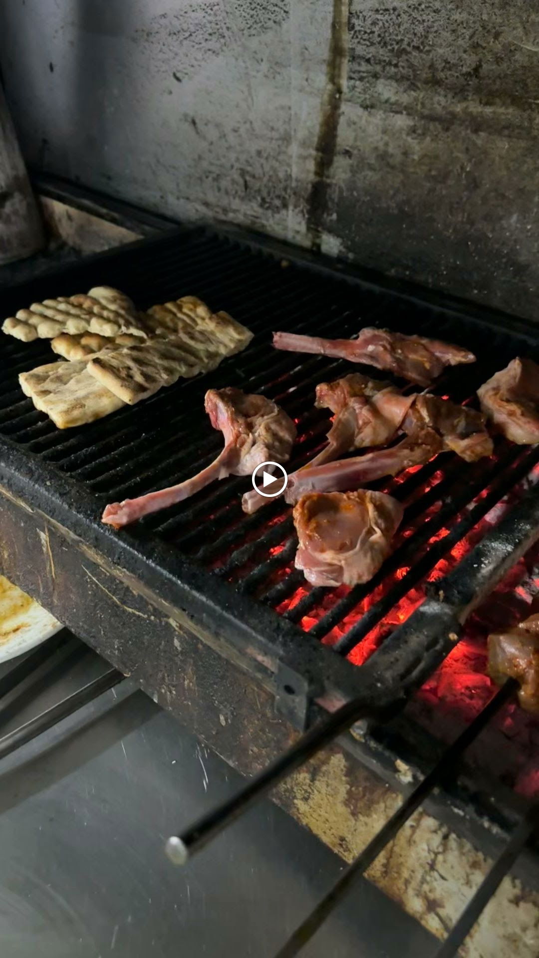 Kalei̇çi̇ Şampi̇yon Restaurant