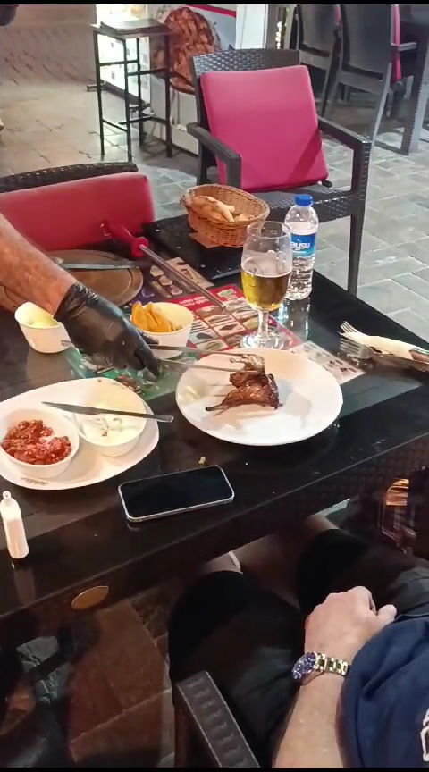 Kalei̇çi̇ Şampi̇yon Restaurant