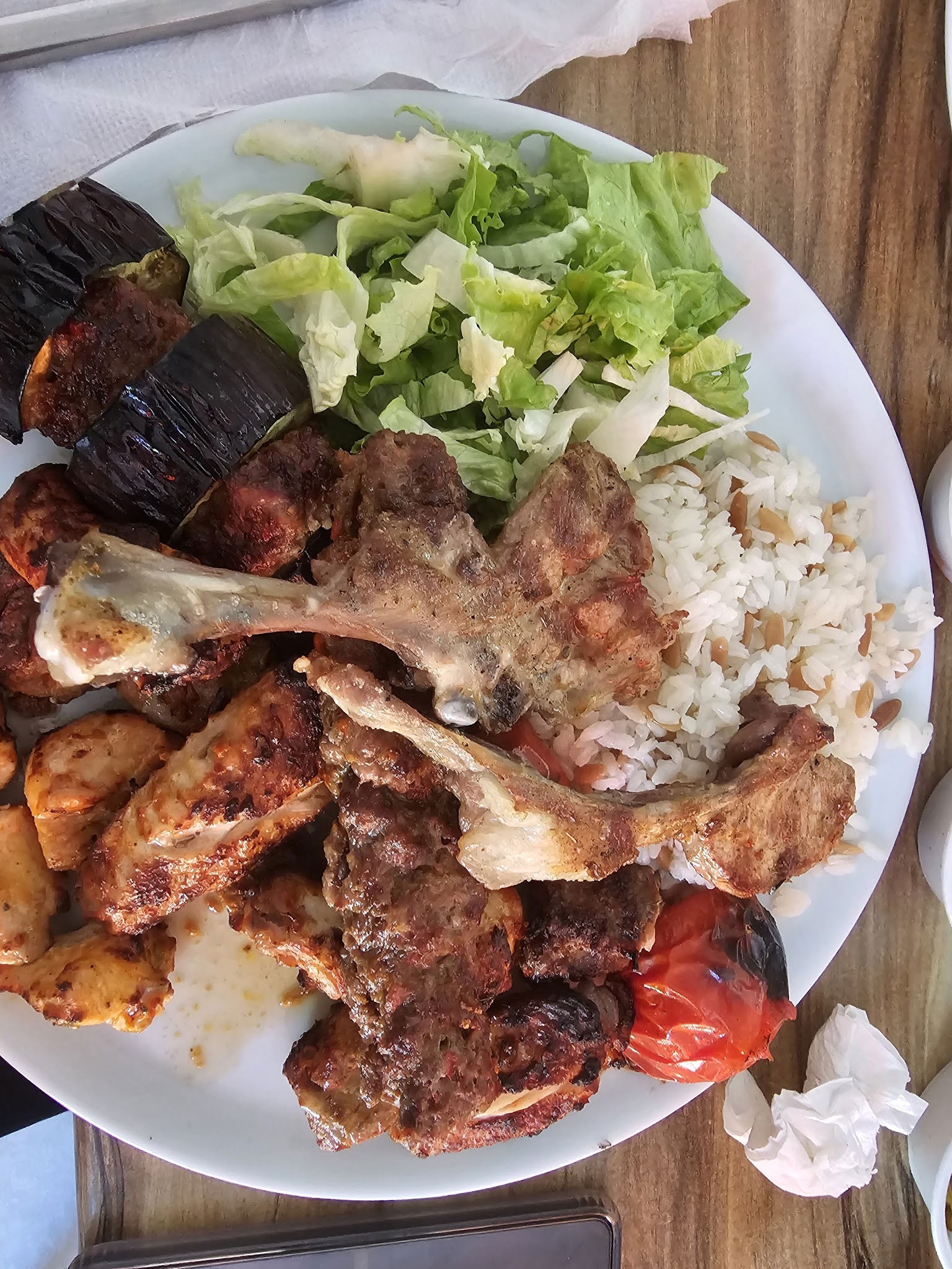 Kalei̇çi̇ Şampi̇yon Restaurant