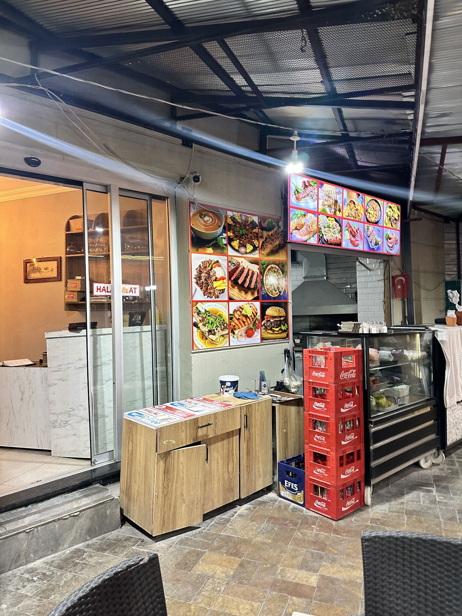 Kalei̇çi̇ Şampi̇yon Restaurant