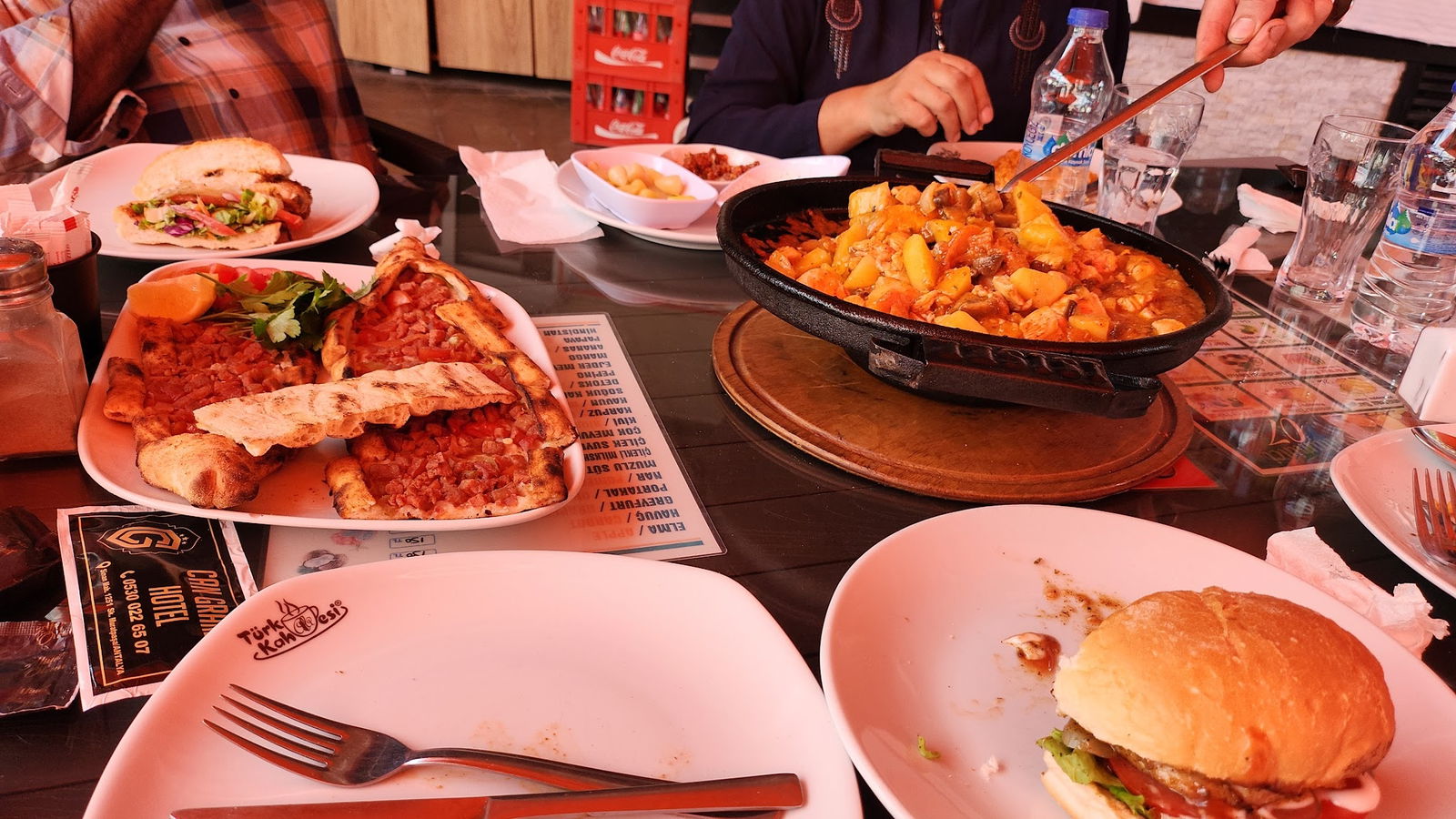 Kalei̇çi̇ Şampi̇yon Restaurant