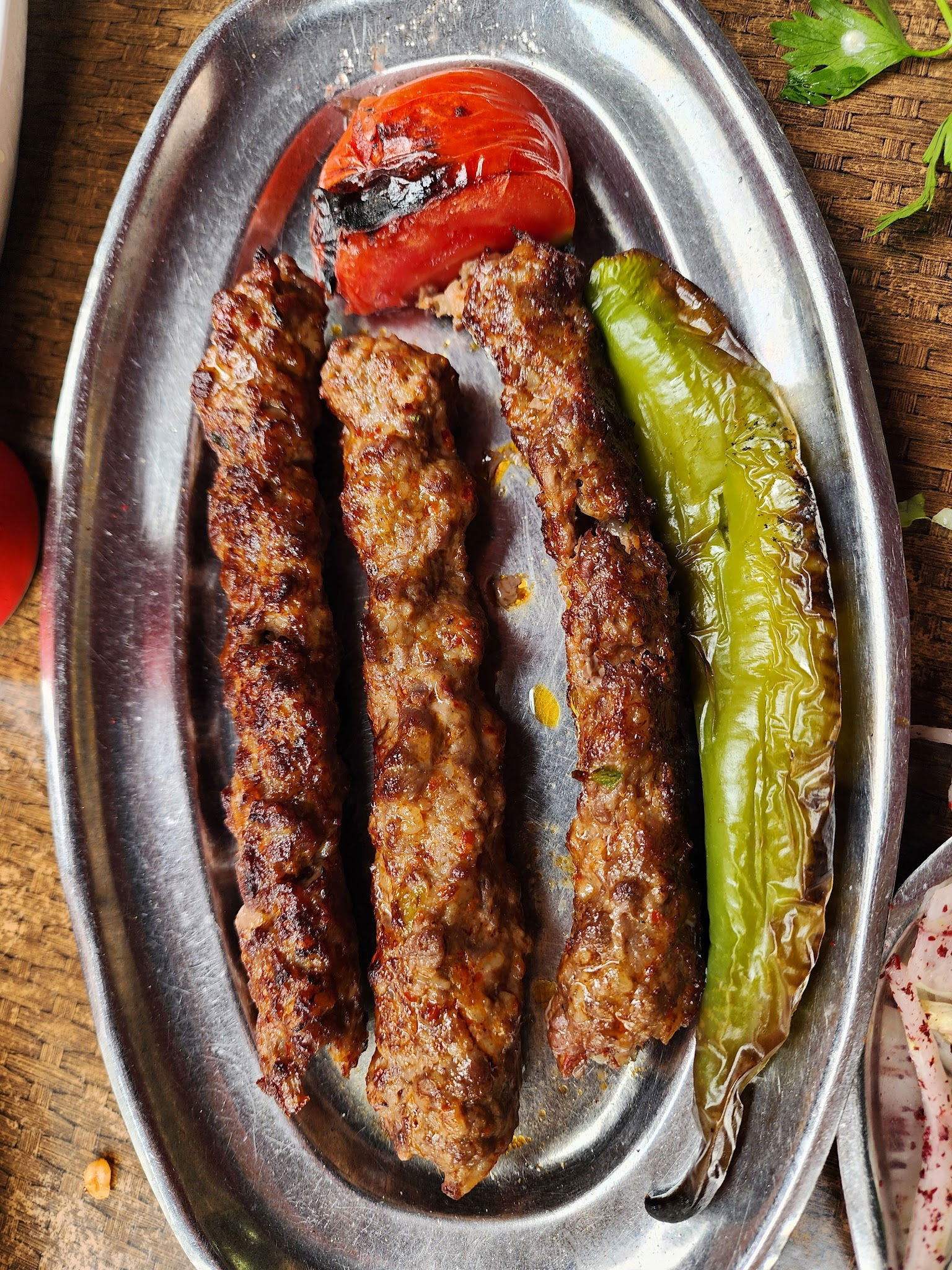 Şeyhmuz Kebap Salonu