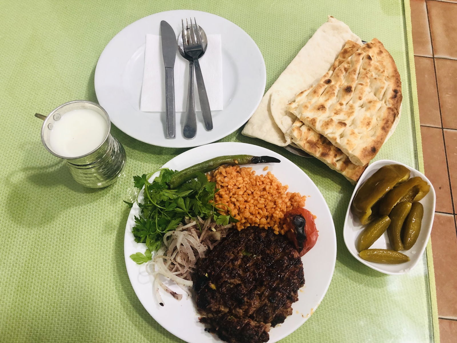 Şeyhmuz Kebap Salonu