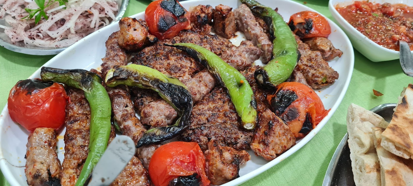 Şeyhmuz Kebap Salonu