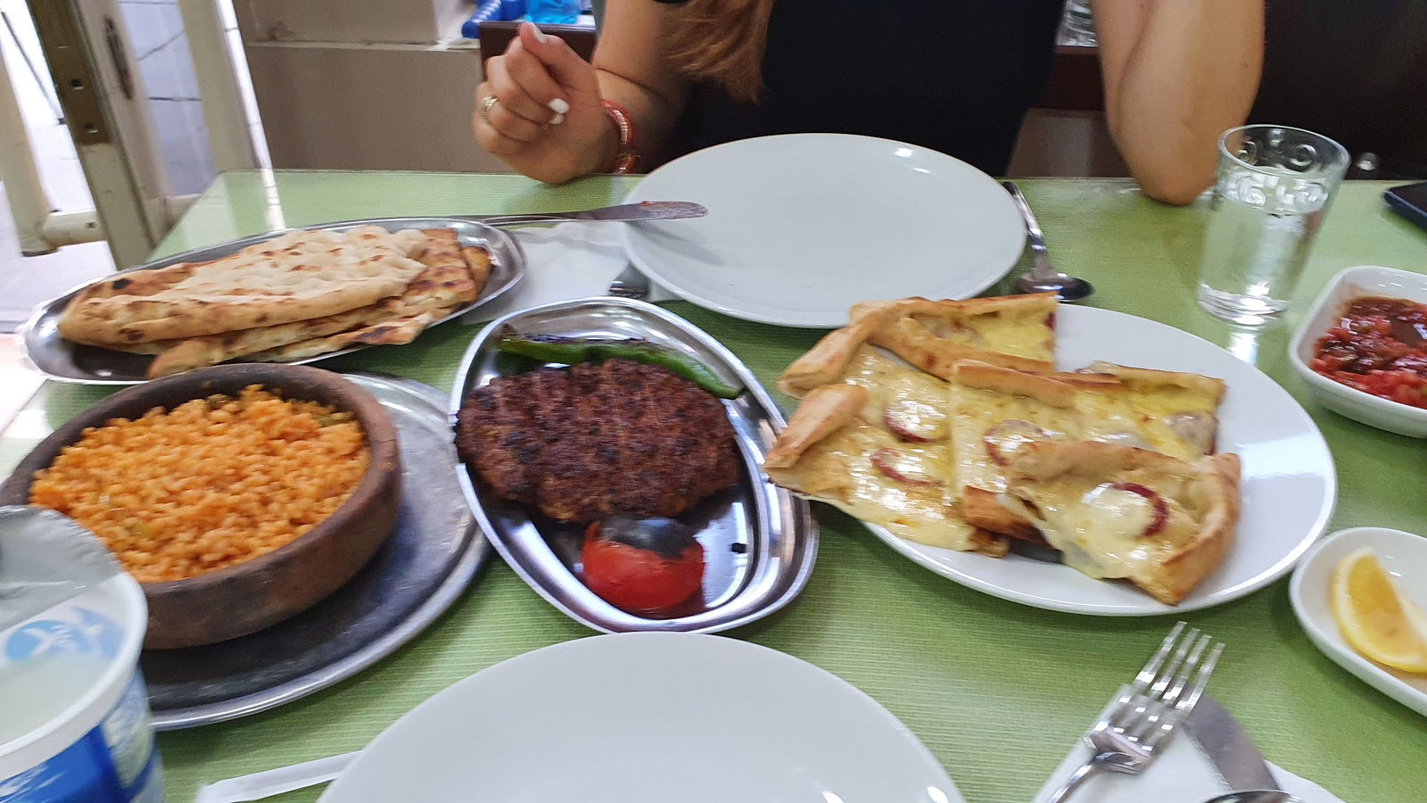 Şeyhmuz Kebap Salonu