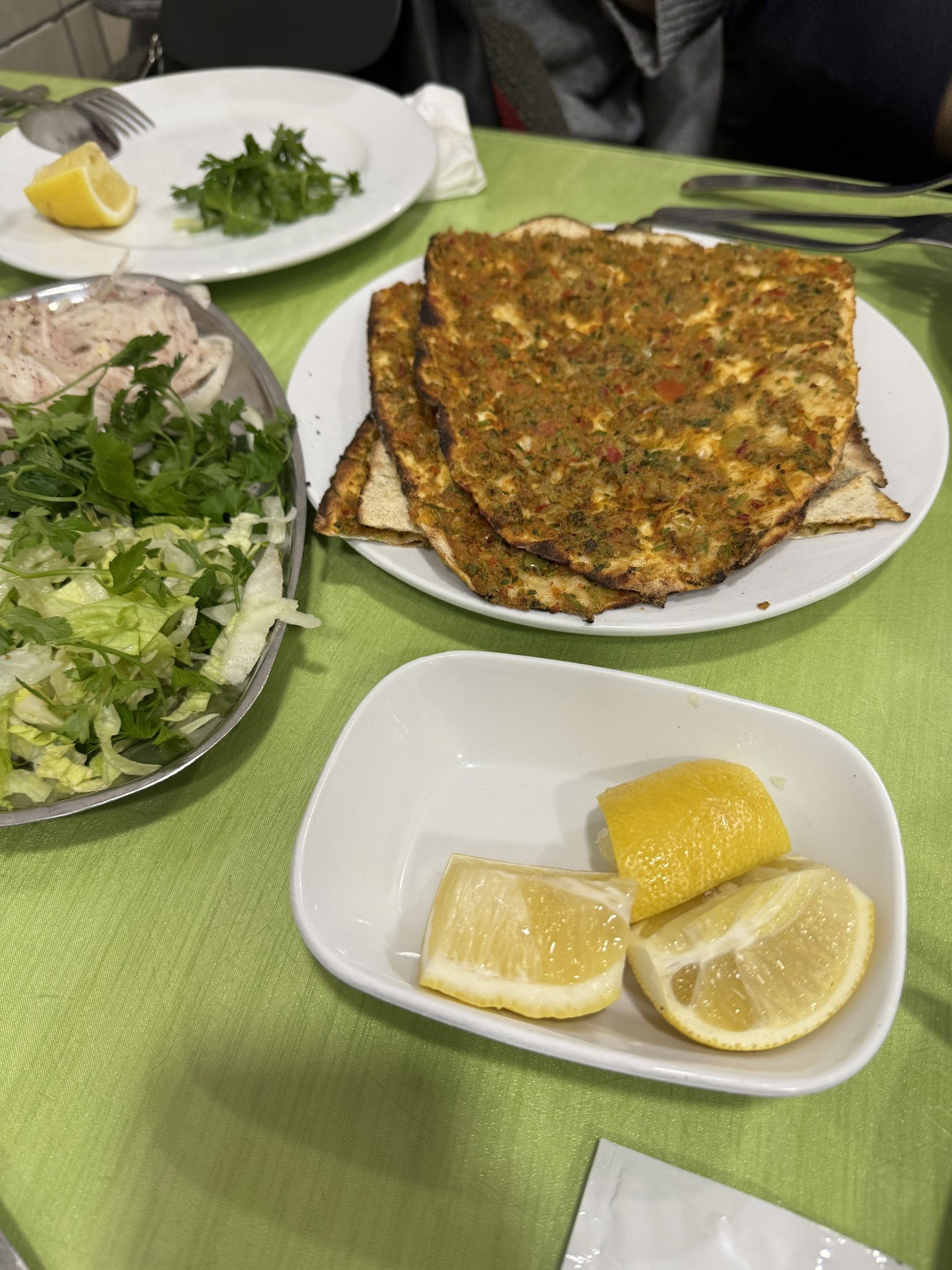 Şeyhmuz Kebap Salonu