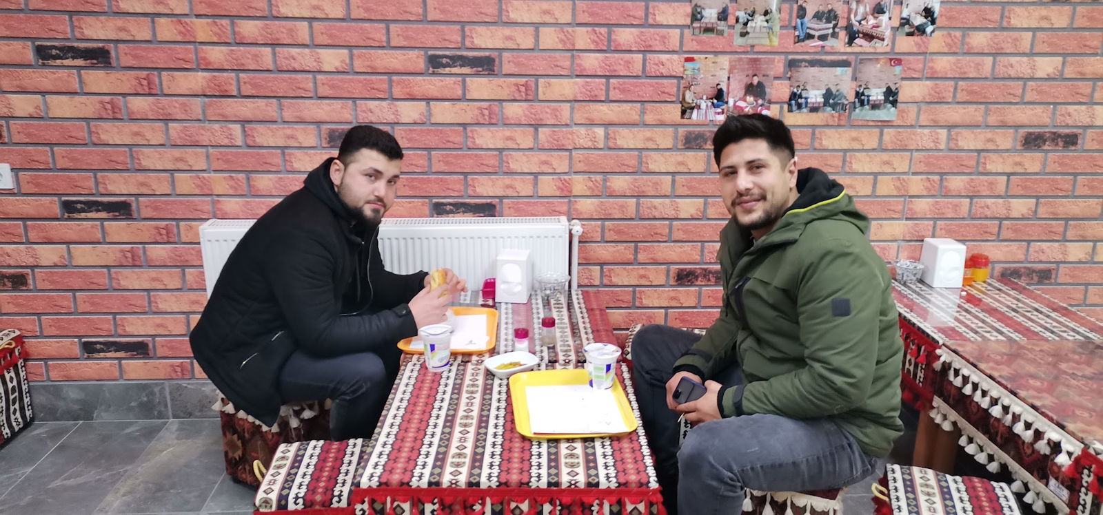 Ki̇rvem Köfte Kokoreç Mi̇dye