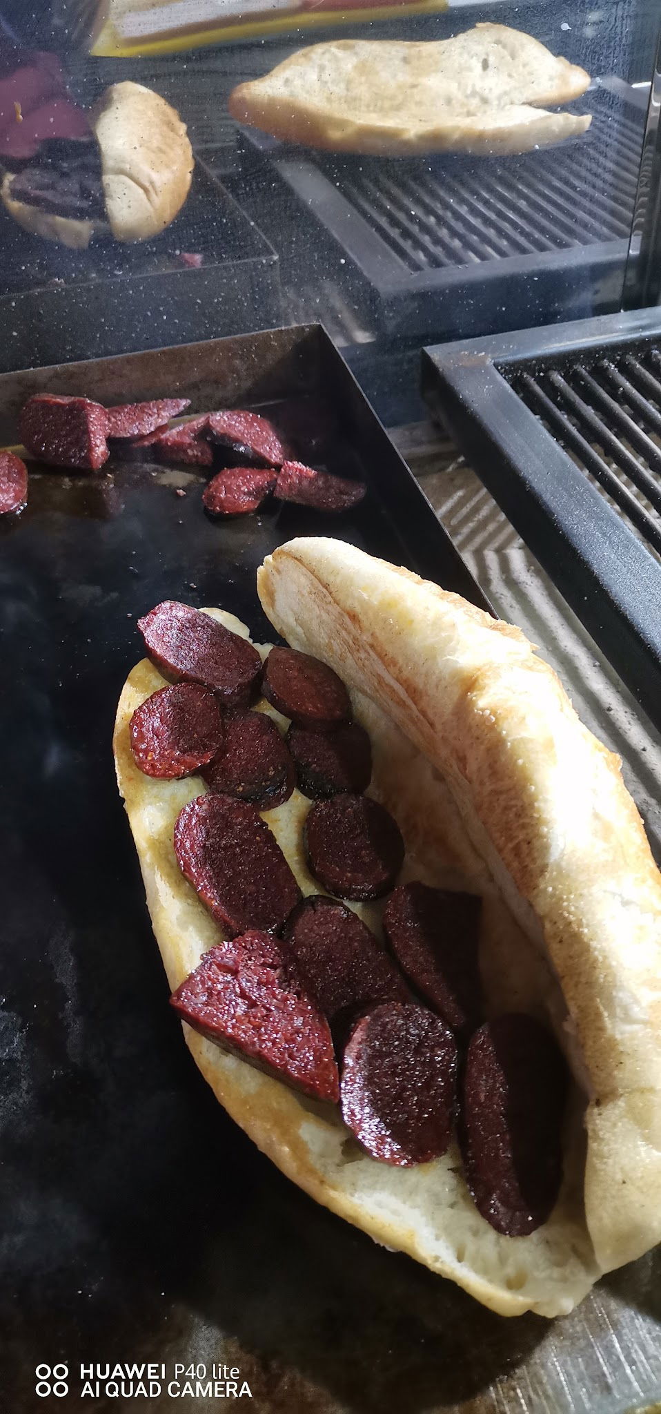 Ki̇rvem Köfte Kokoreç Mi̇dye