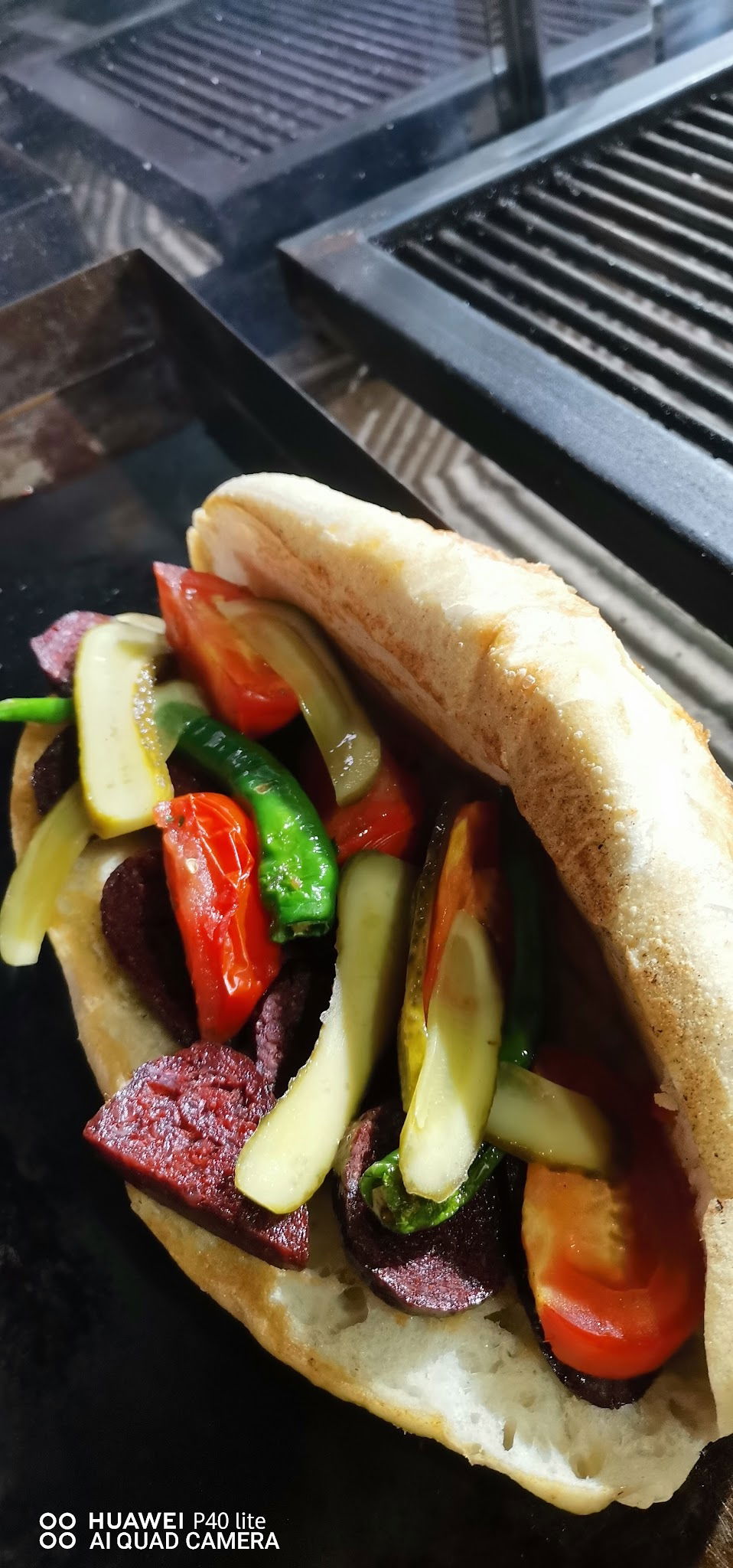 Ki̇rvem Köfte Kokoreç Mi̇dye