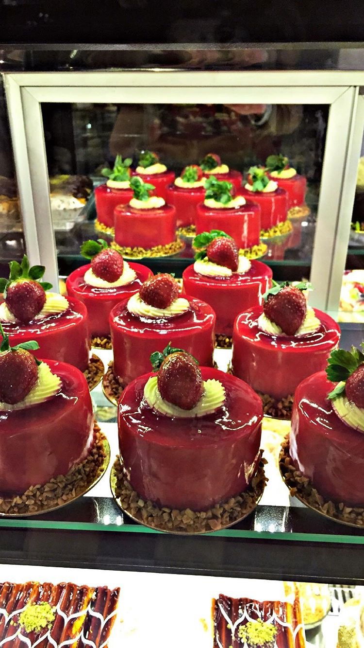 Lamos Cafe & Restaurant