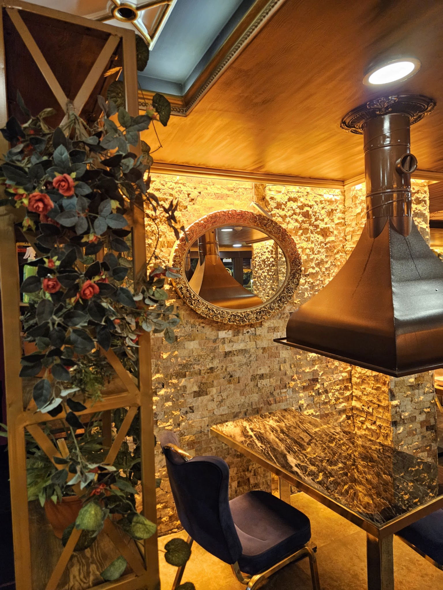 The Dubai Et Ve Mangal