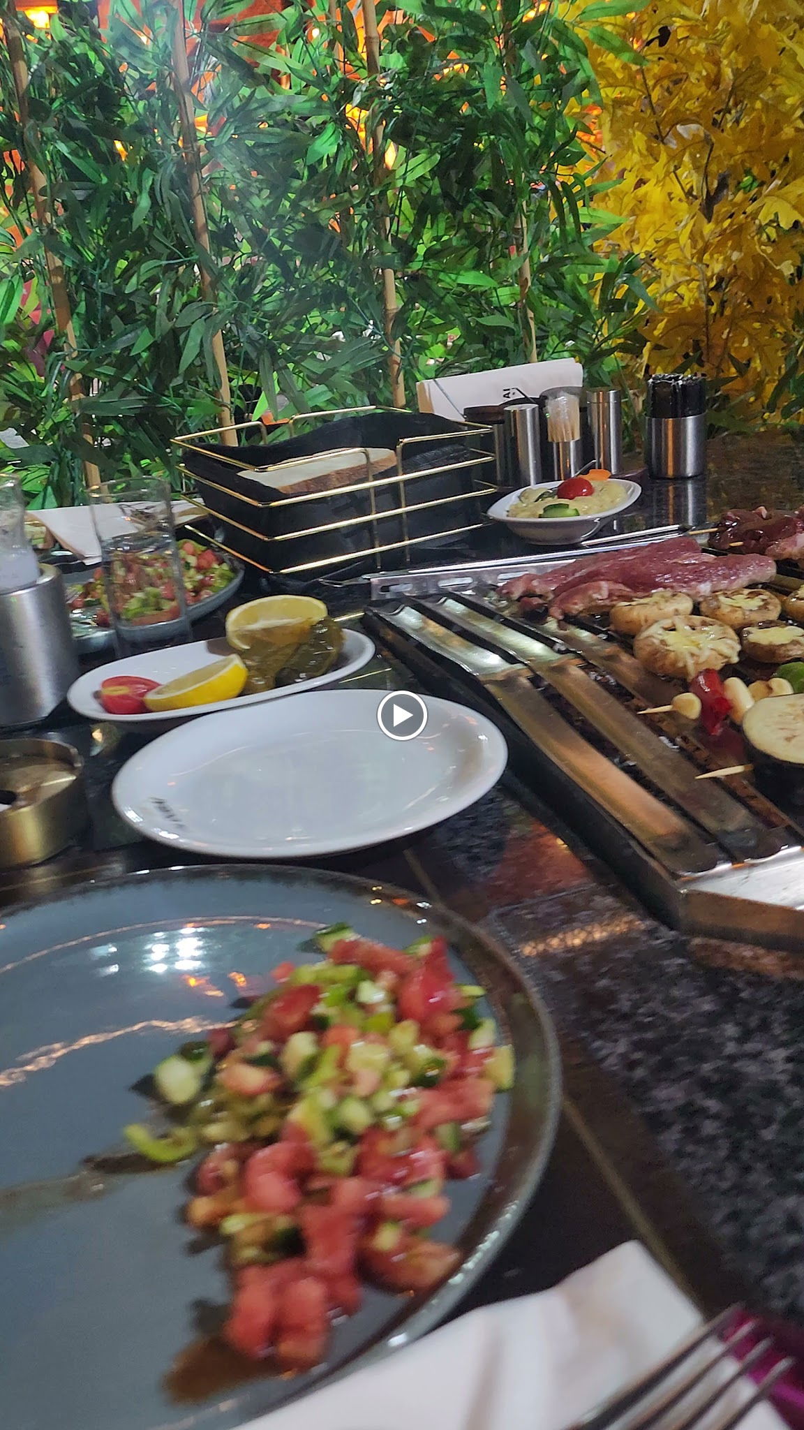 The Dubai Et Ve Mangal