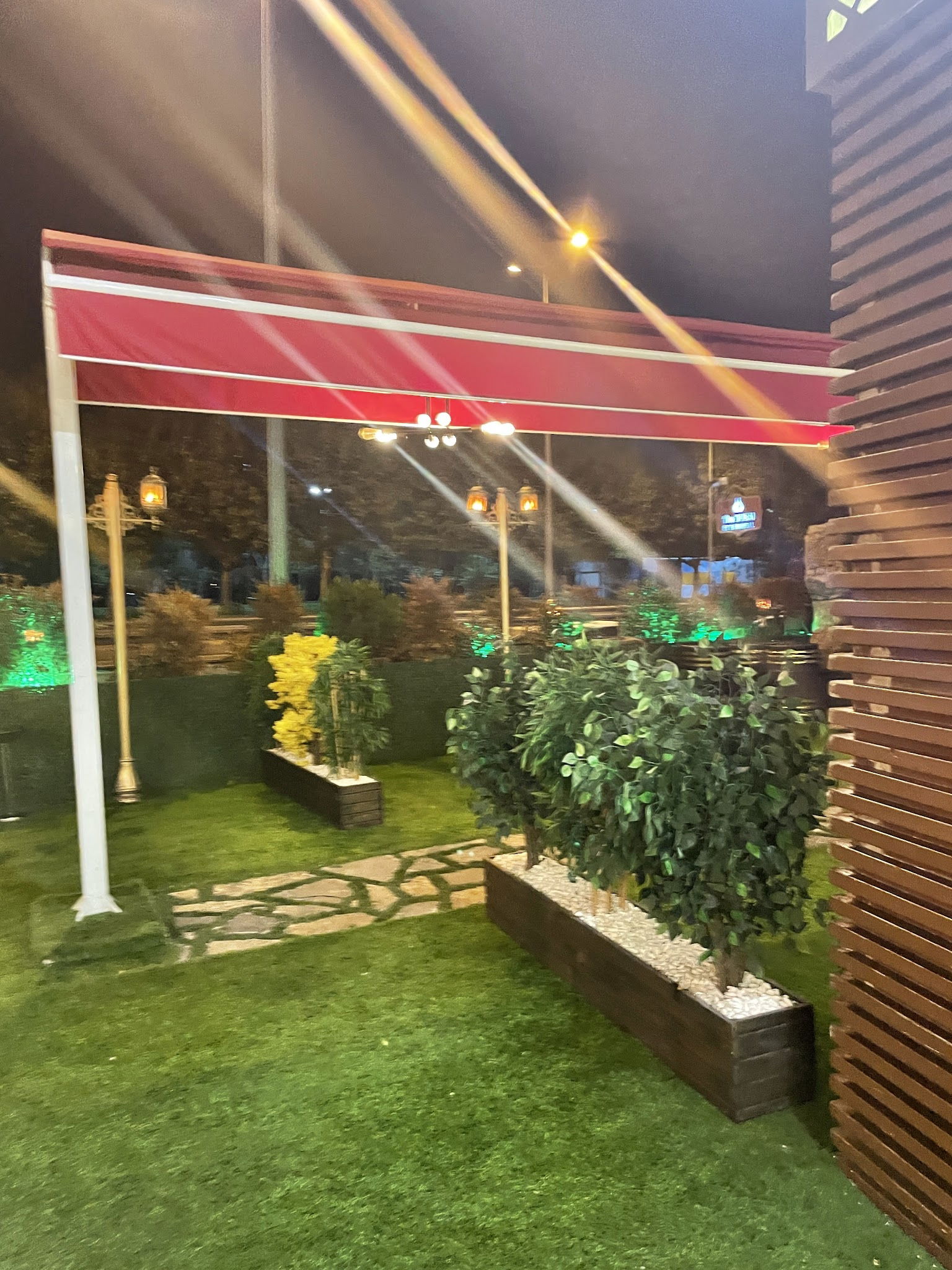 The Dubai Et Ve Mangal