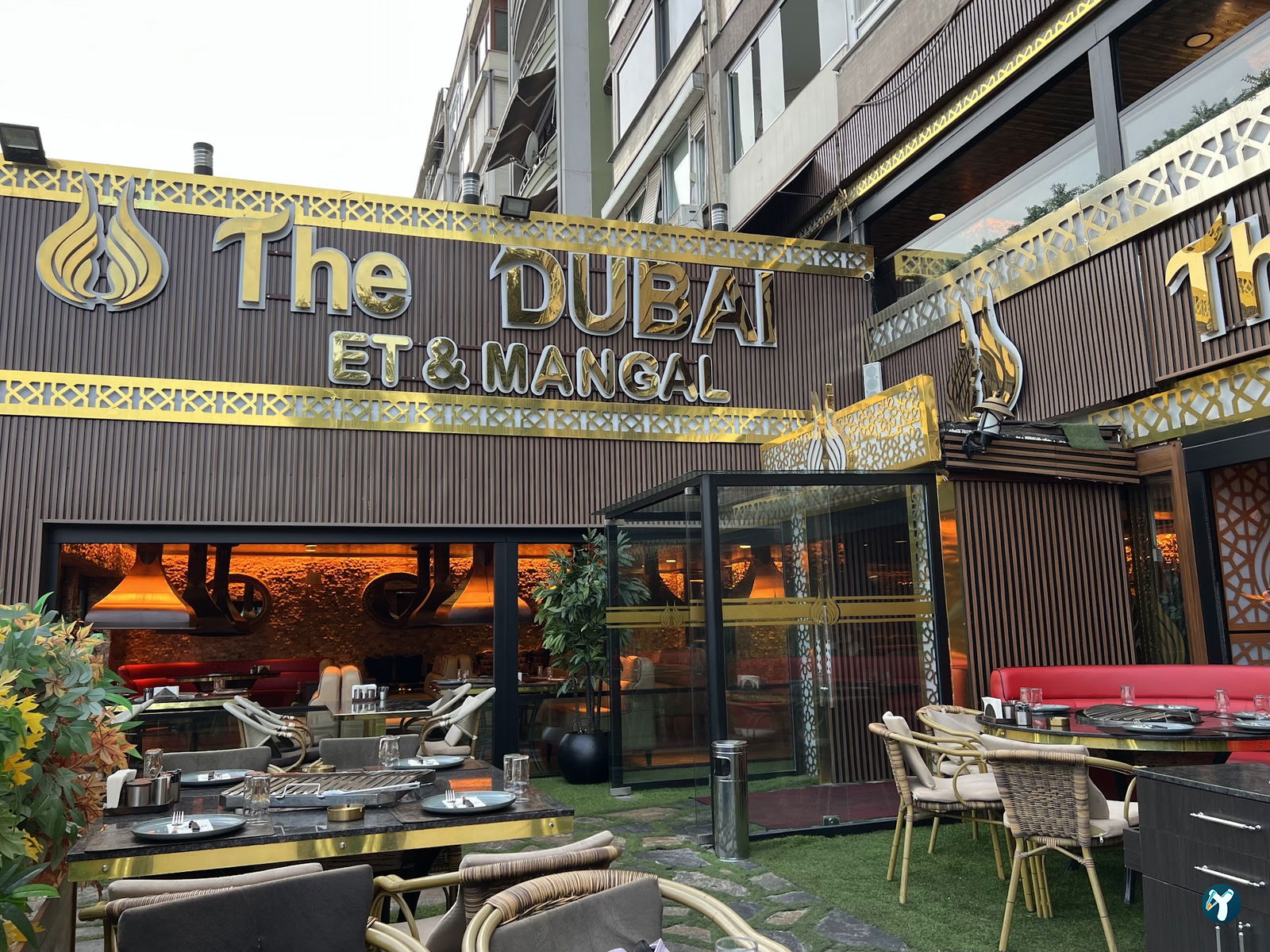 The Dubai Et Ve Mangal