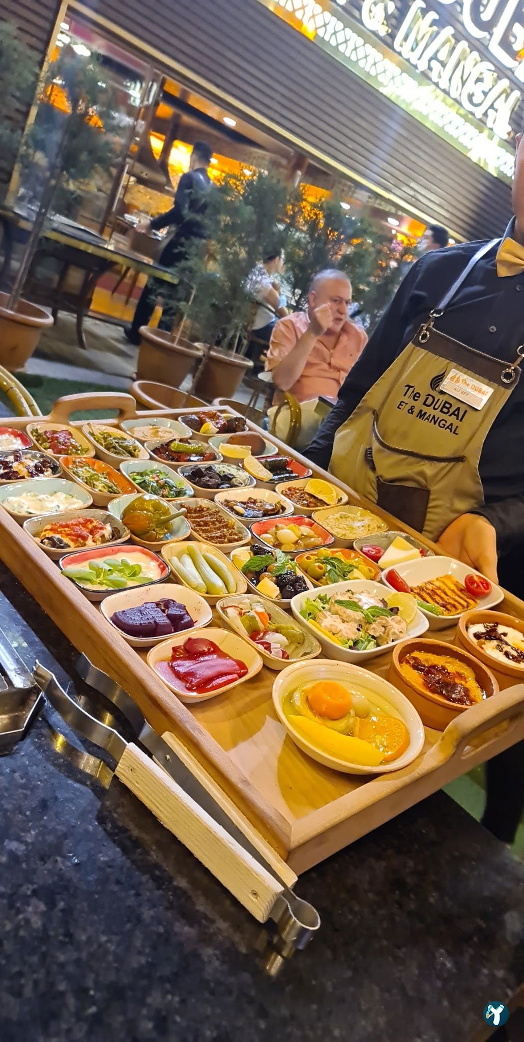 The Dubai Et Ve Mangal