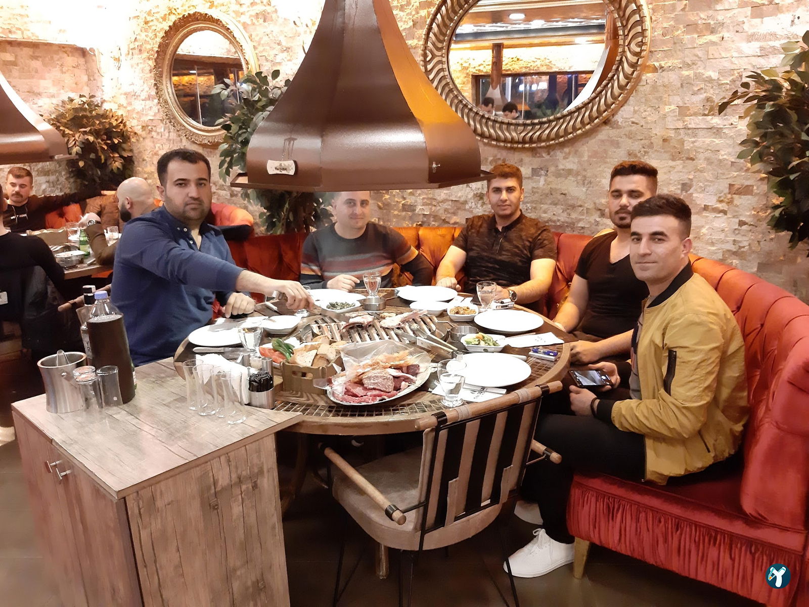 The Dubai Et Ve Mangal