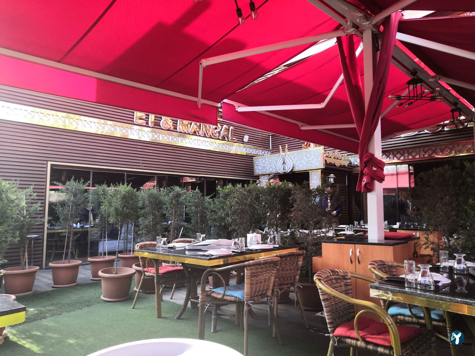 The Dubai Et Ve Mangal