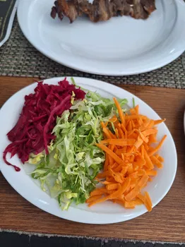 Yağmur Oltu Cağ Kebap Salonu resimleri