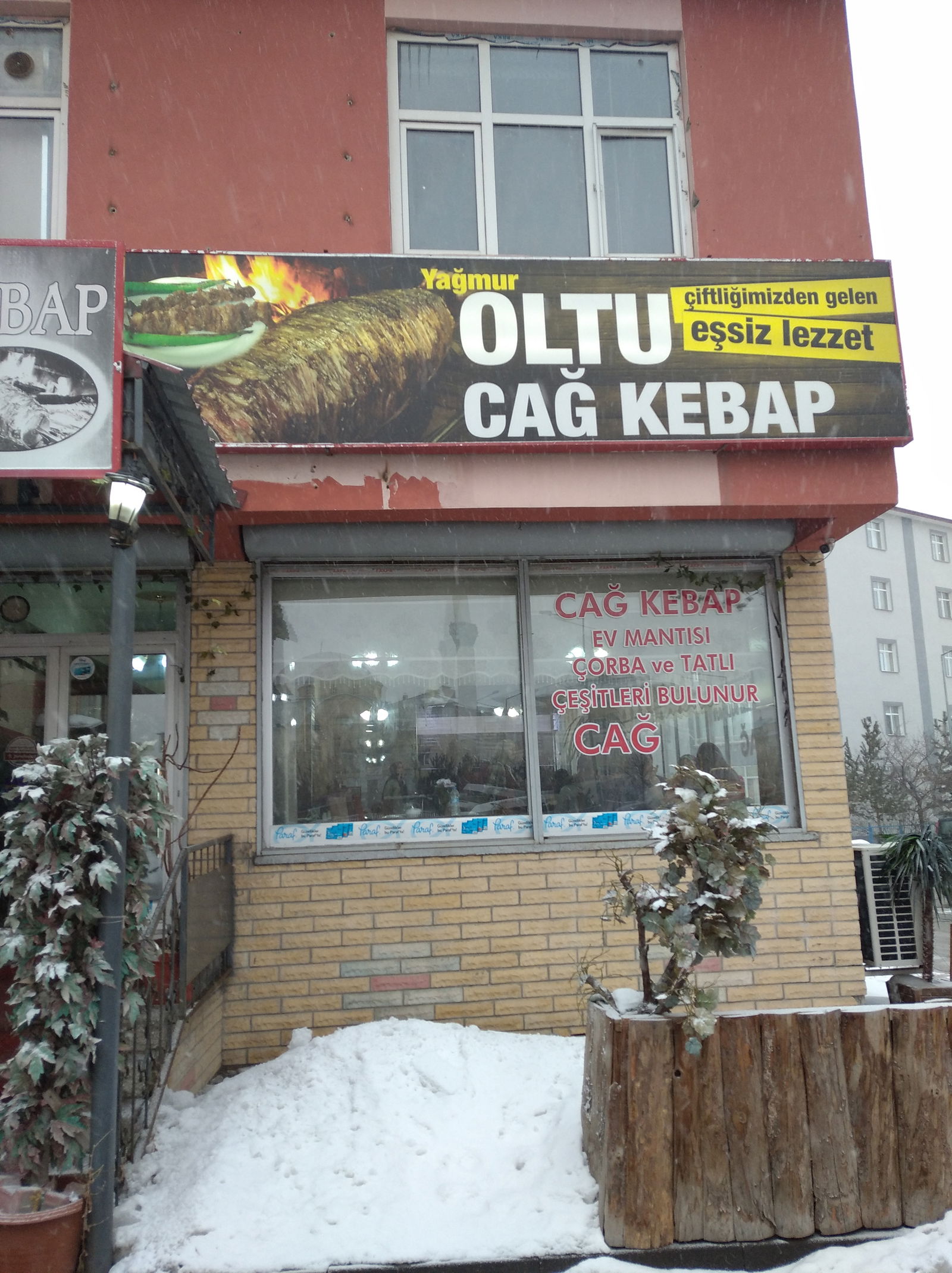 Yağmur Oltu Cağ Kebap Salonu