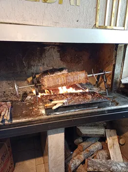 Yağmur Oltu Cağ Kebap Salonu resimleri