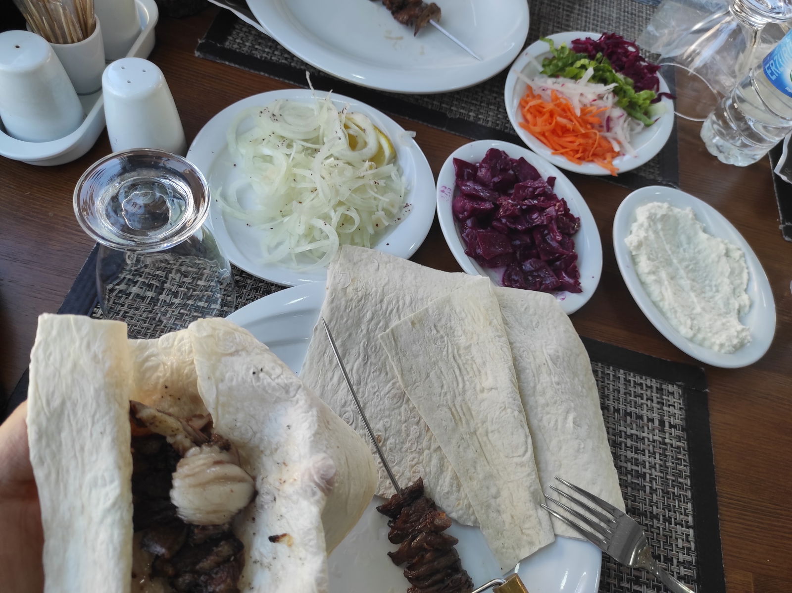 Yağmur Oltu Cağ Kebap Salonu