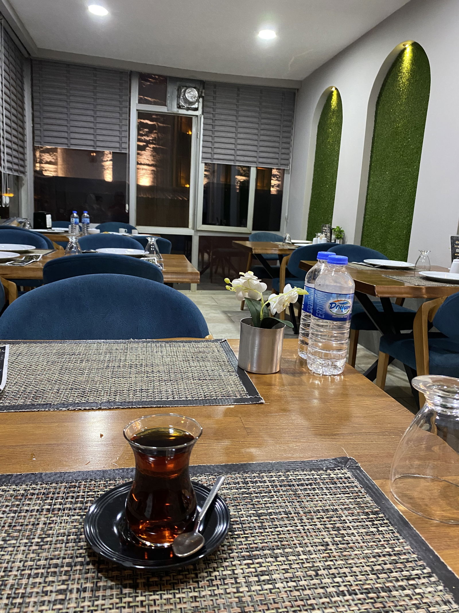 Yağmur Oltu Cağ Kebap Salonu