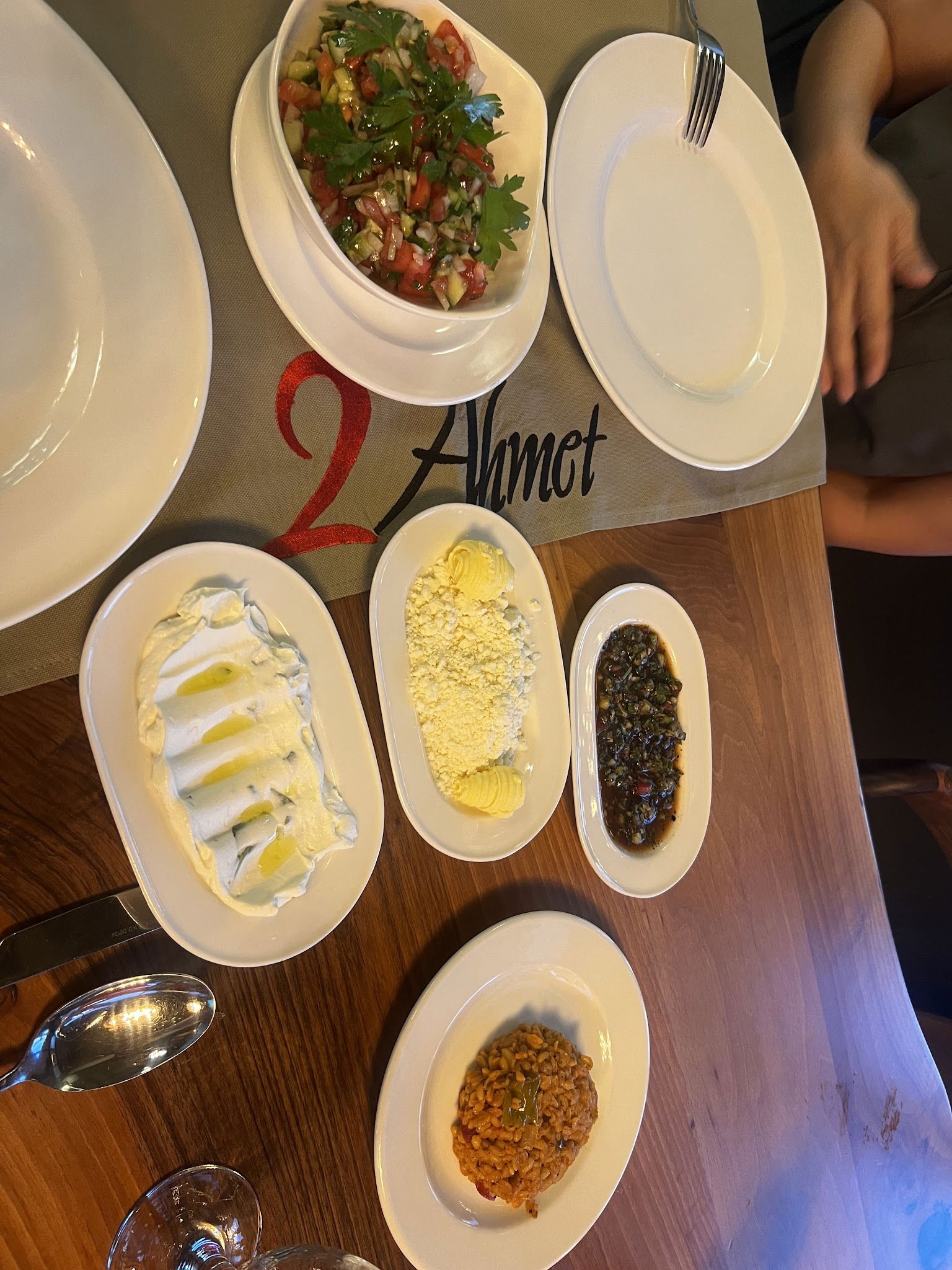 2 Ahmet Restaurant