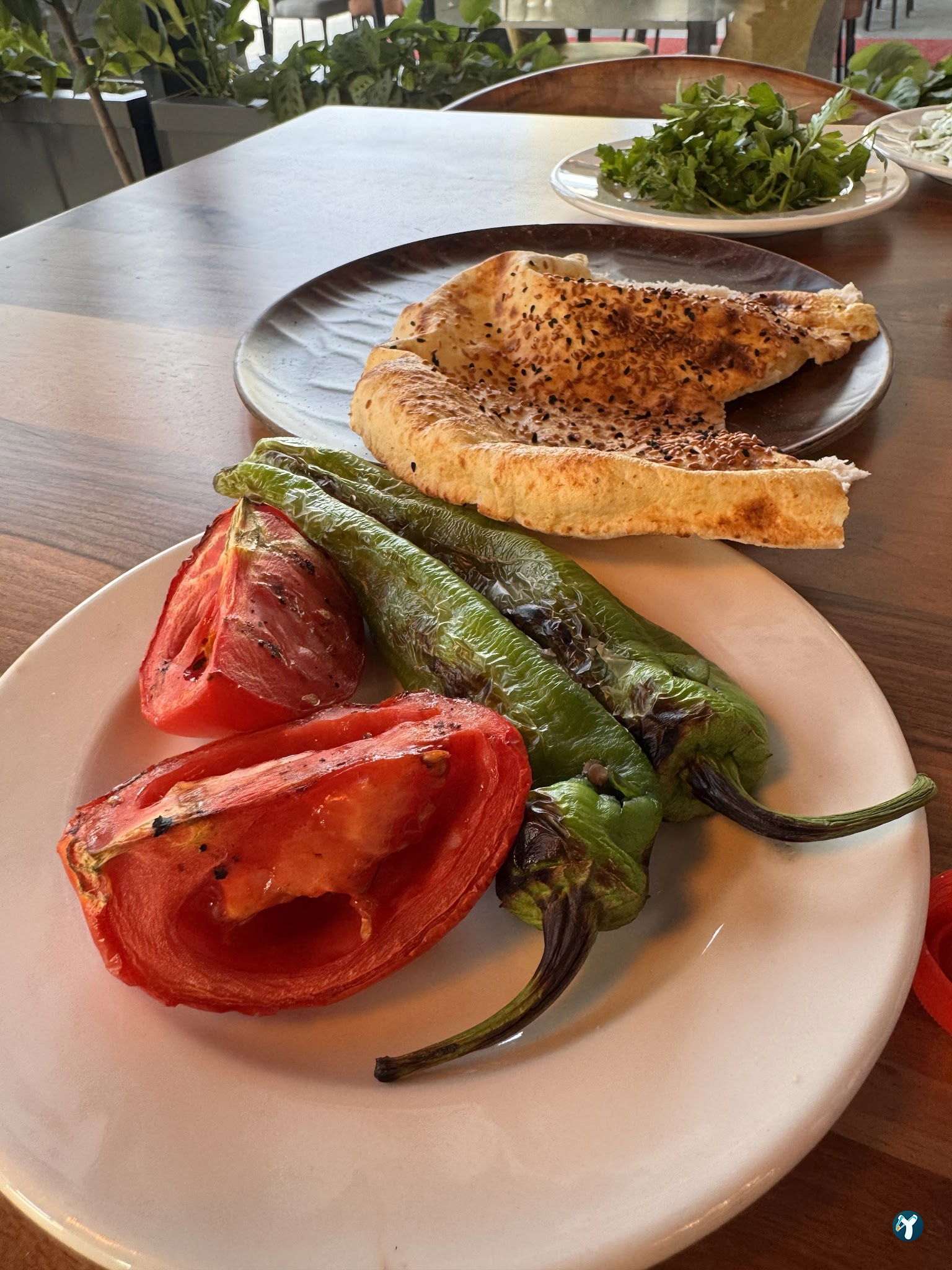 2 Ahmet Restaurant