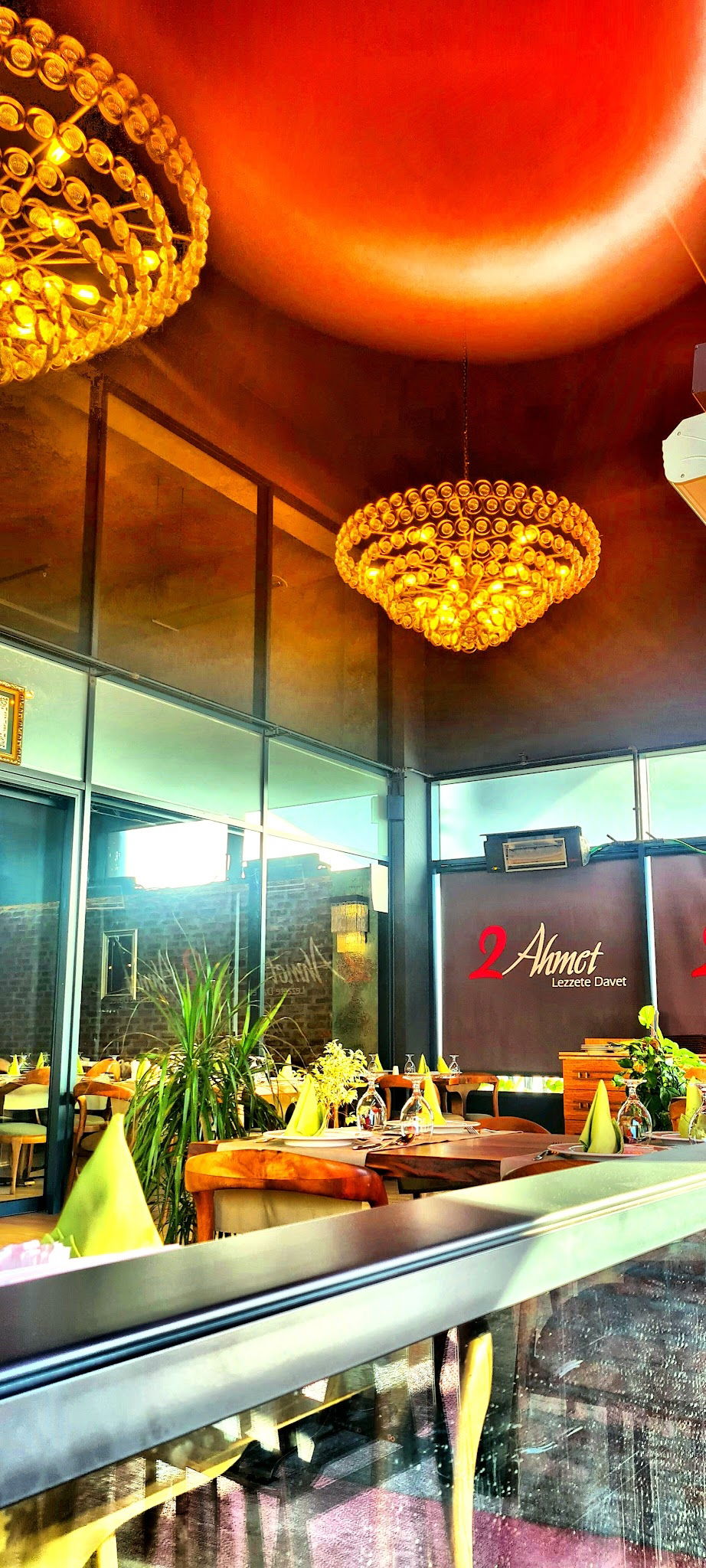 2 Ahmet Restaurant