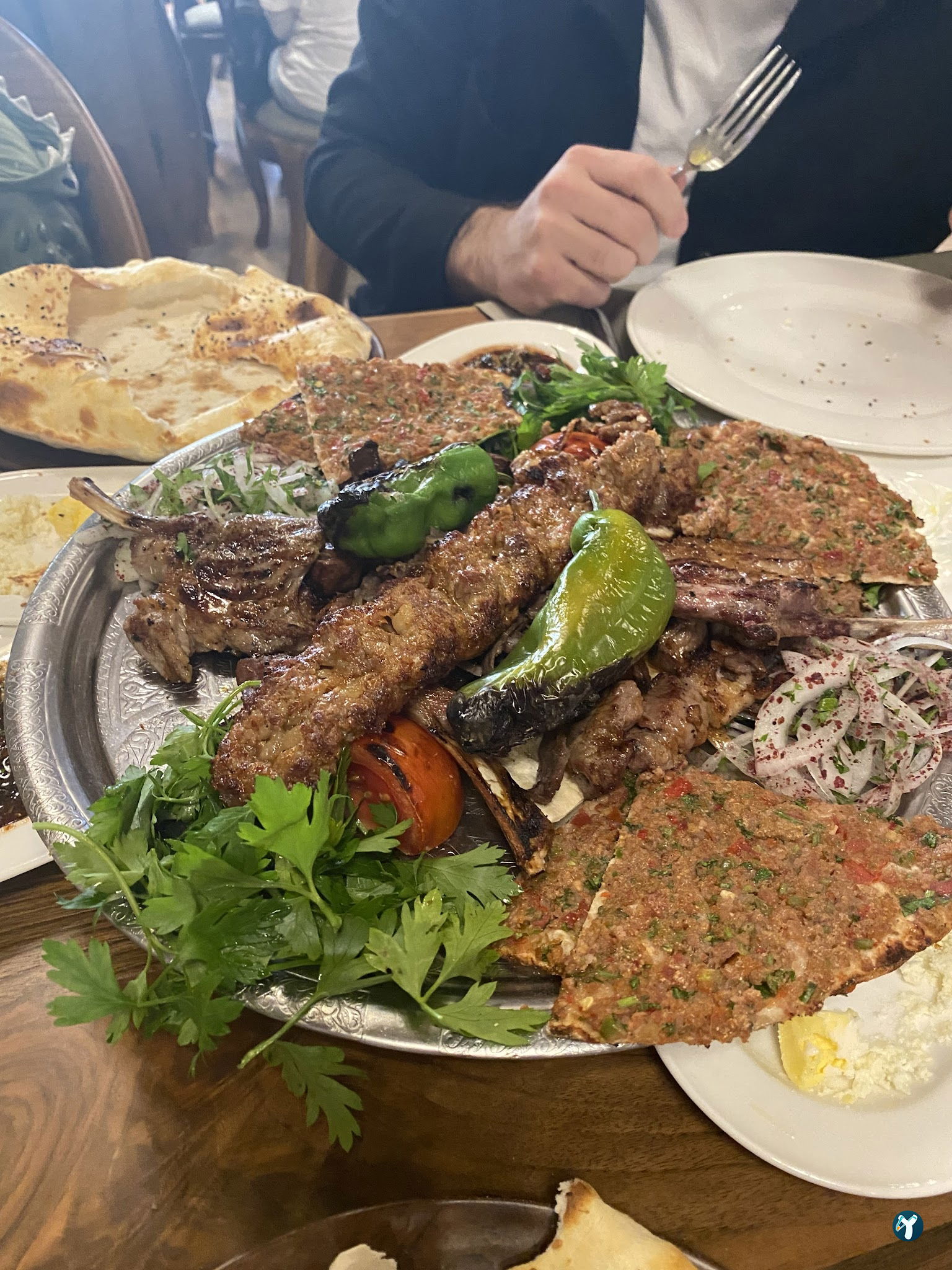 2 Ahmet Restaurant