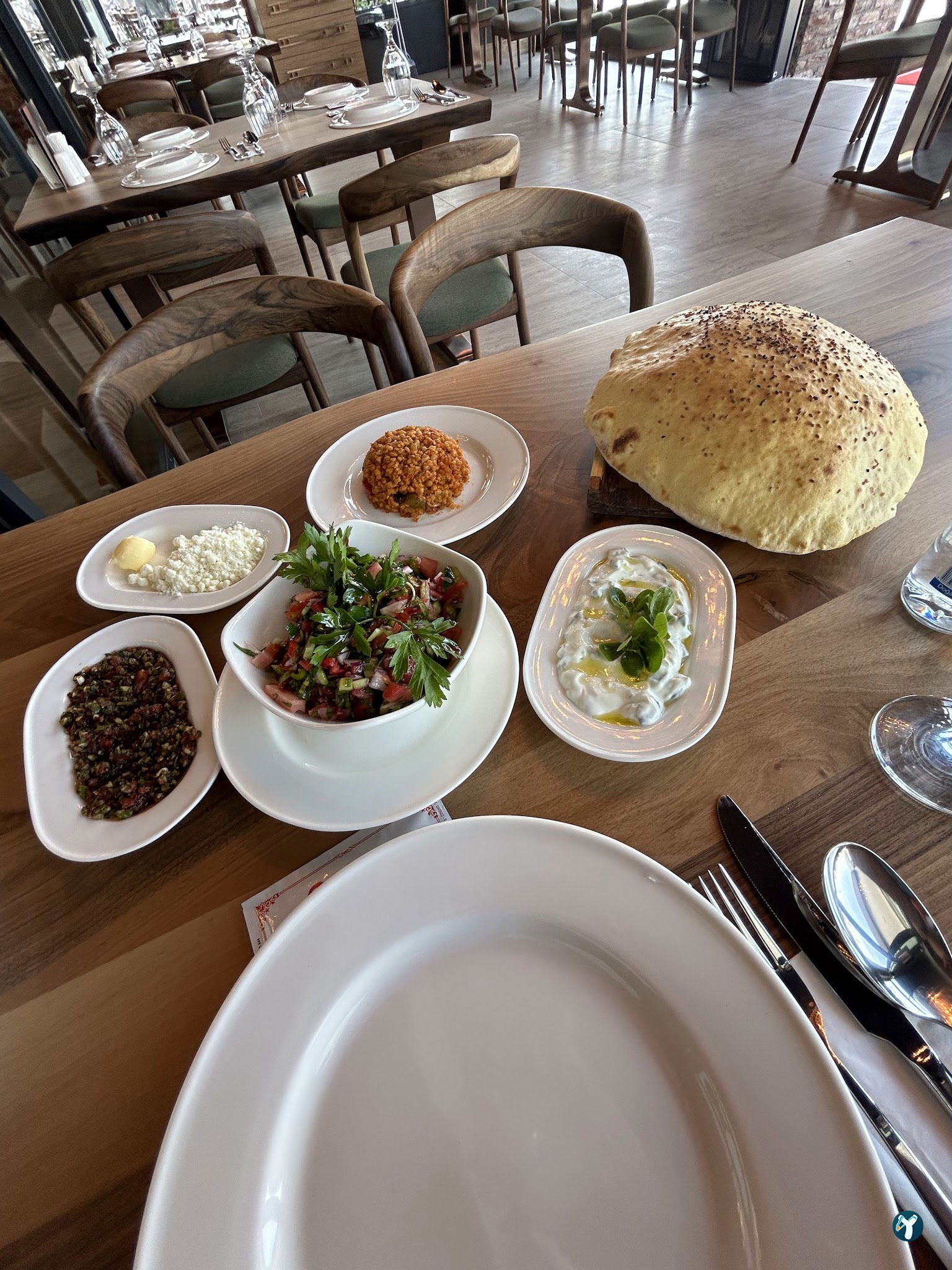 2 Ahmet Restaurant