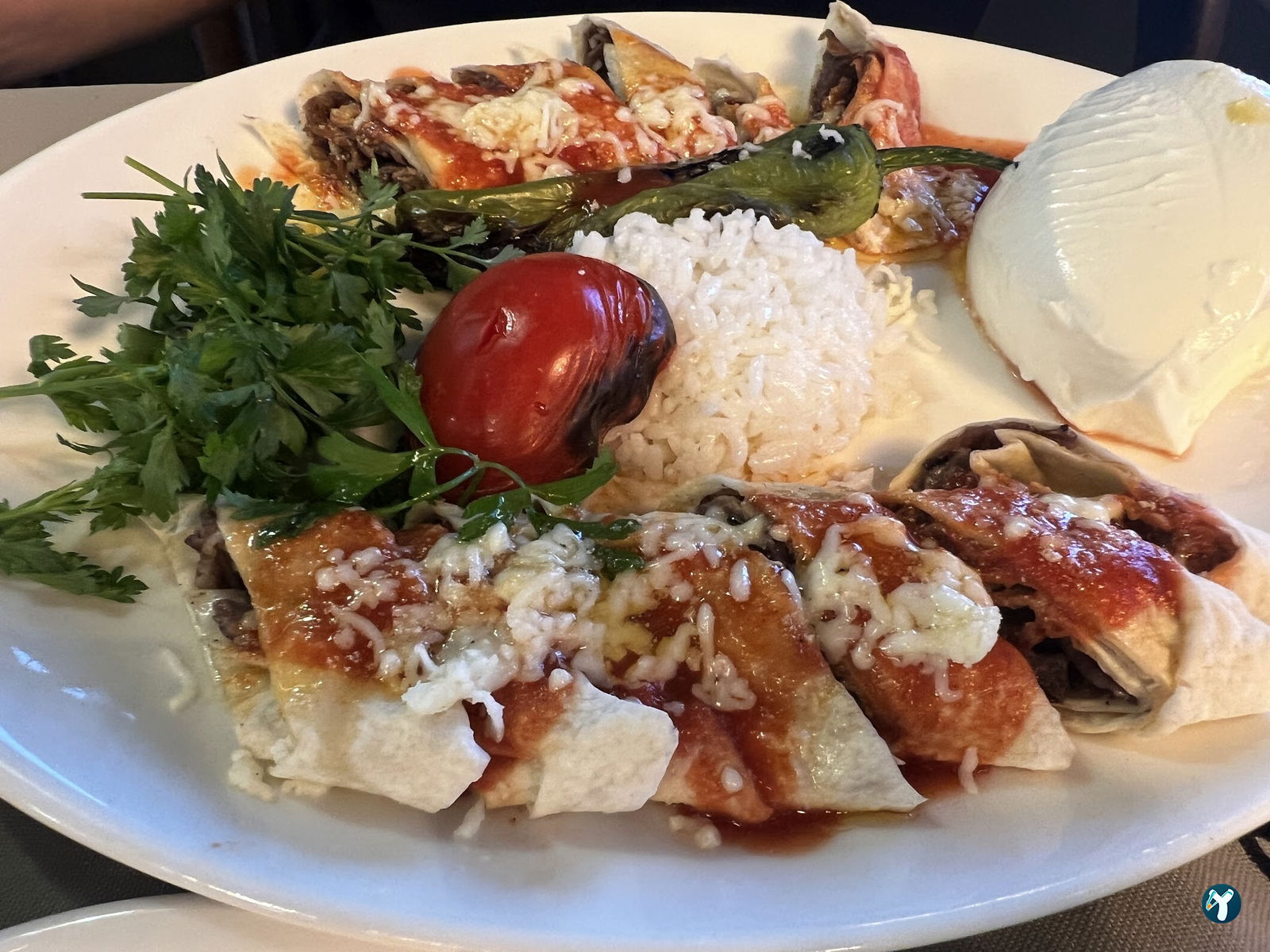 2 Ahmet Restaurant