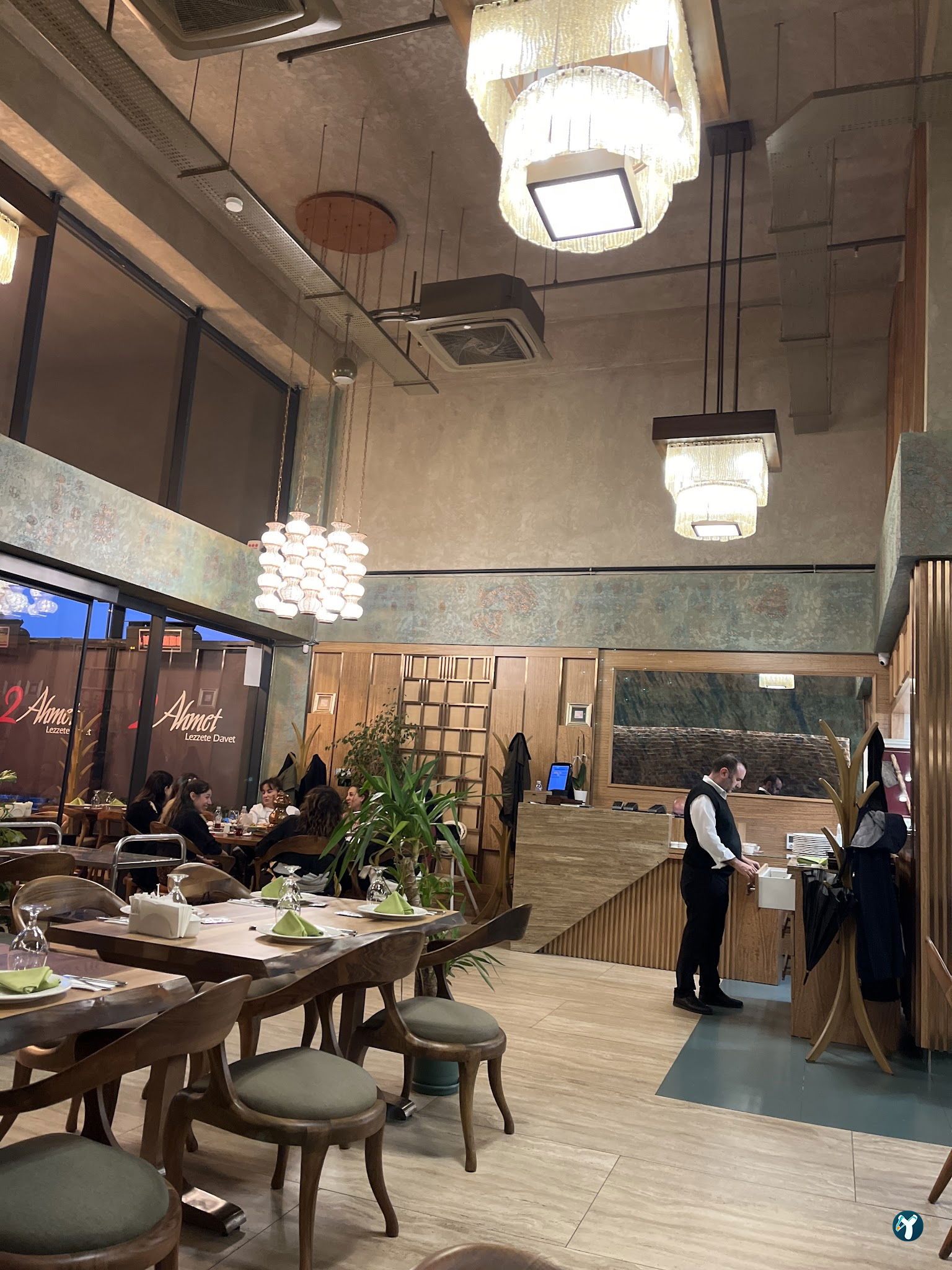 2 Ahmet Restaurant