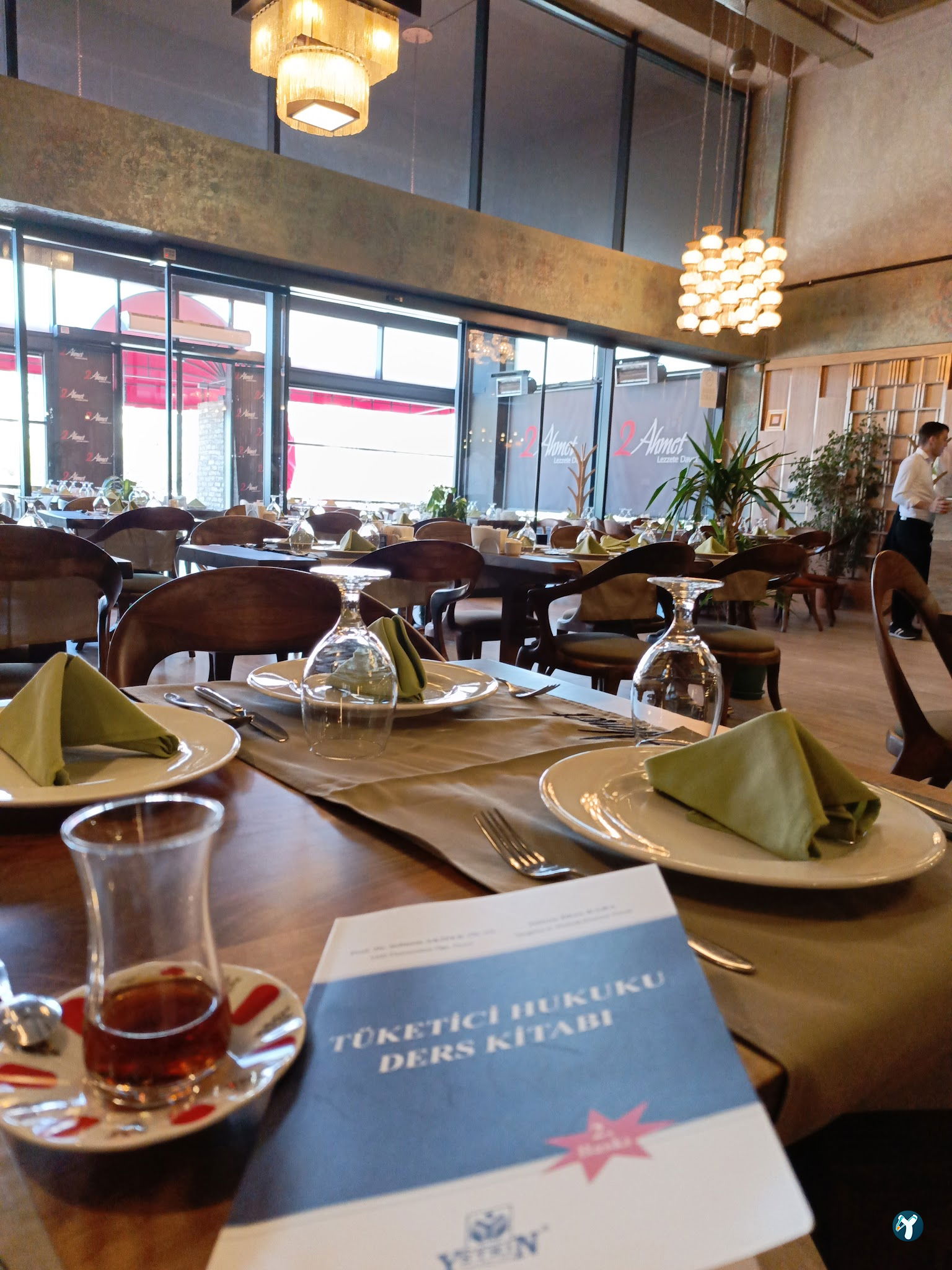 2 Ahmet Restaurant
