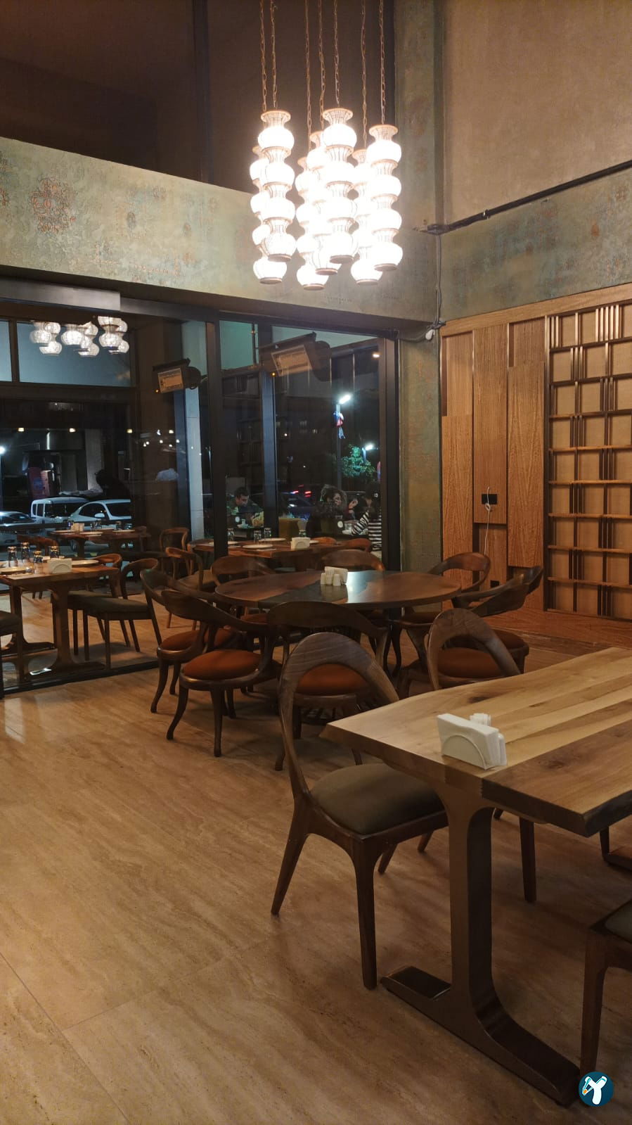 2 Ahmet Restaurant